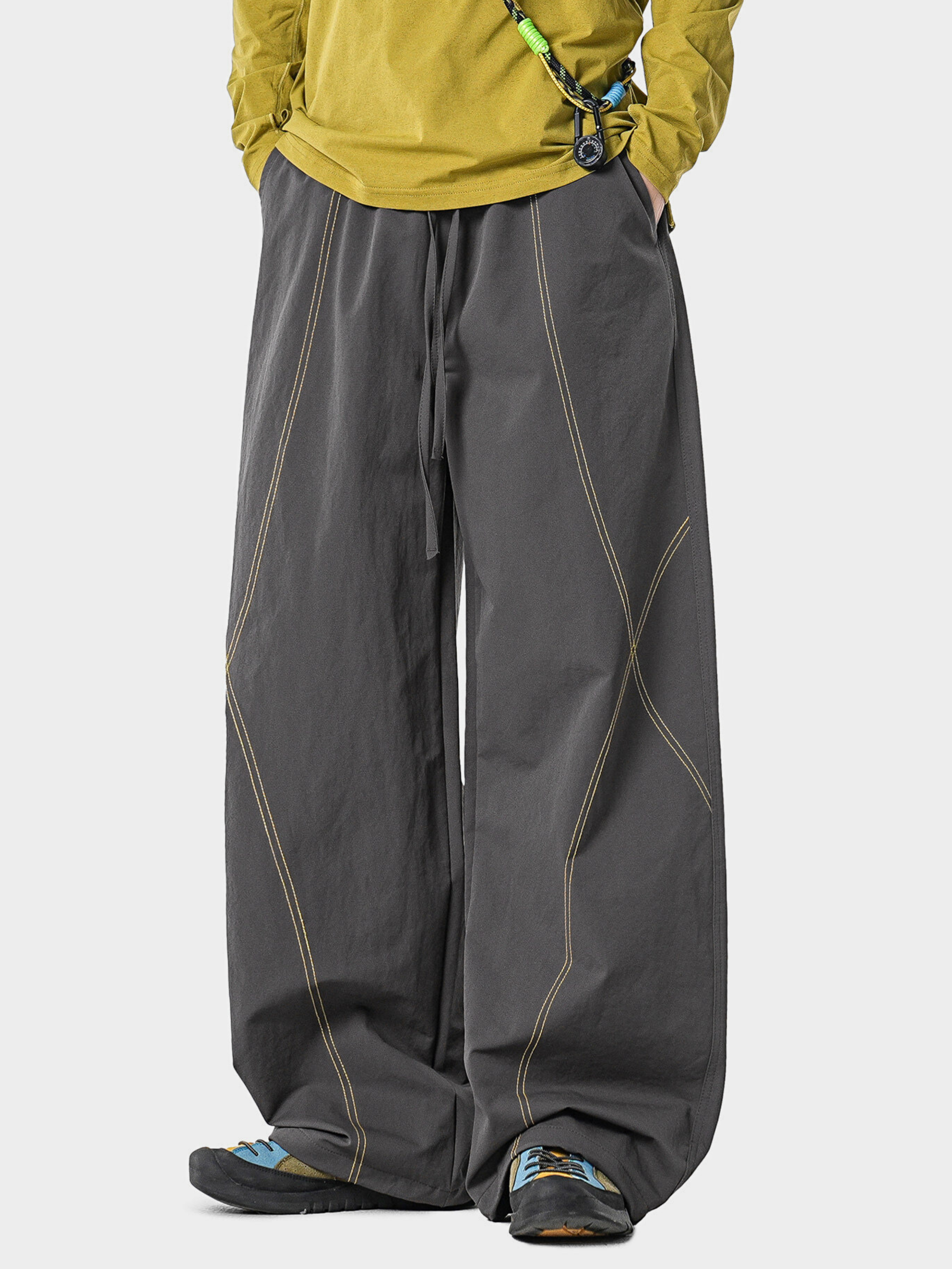 Stormrush - Contrast-Stitch Water-Repellent Paratrooper Pants