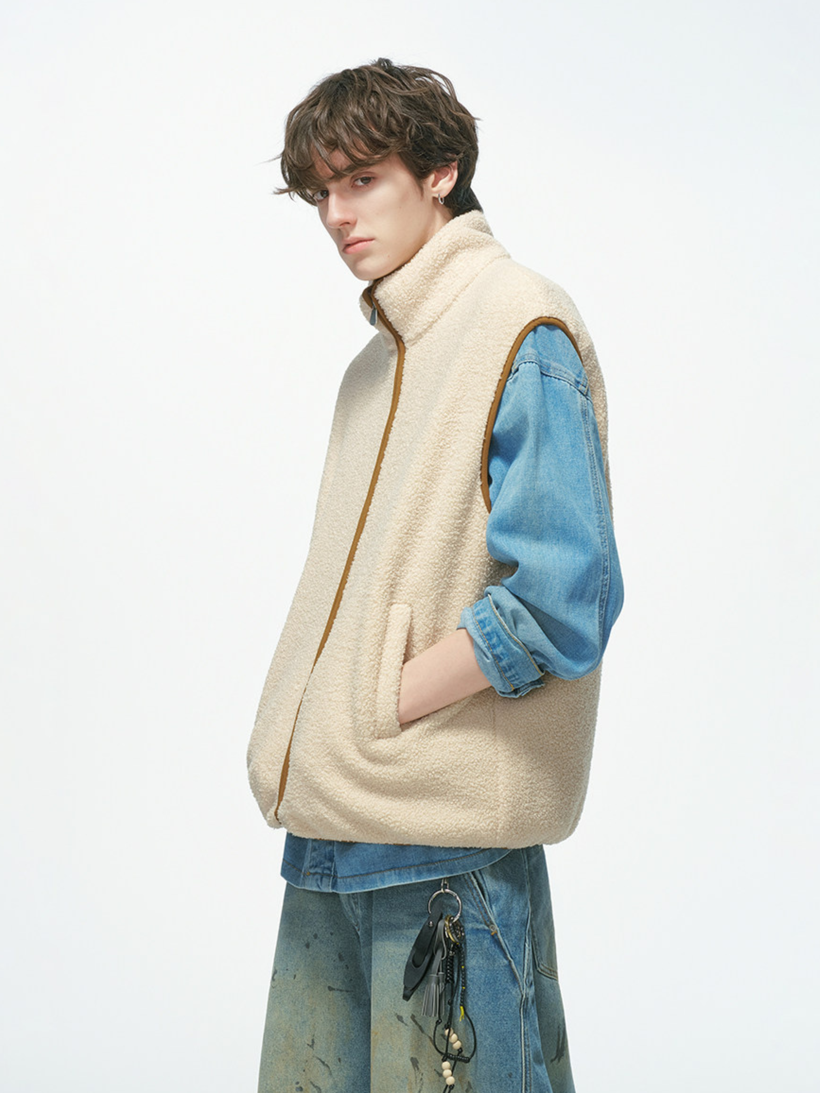 Ashveil - Men's Color-Block Shearling-Lined Vest