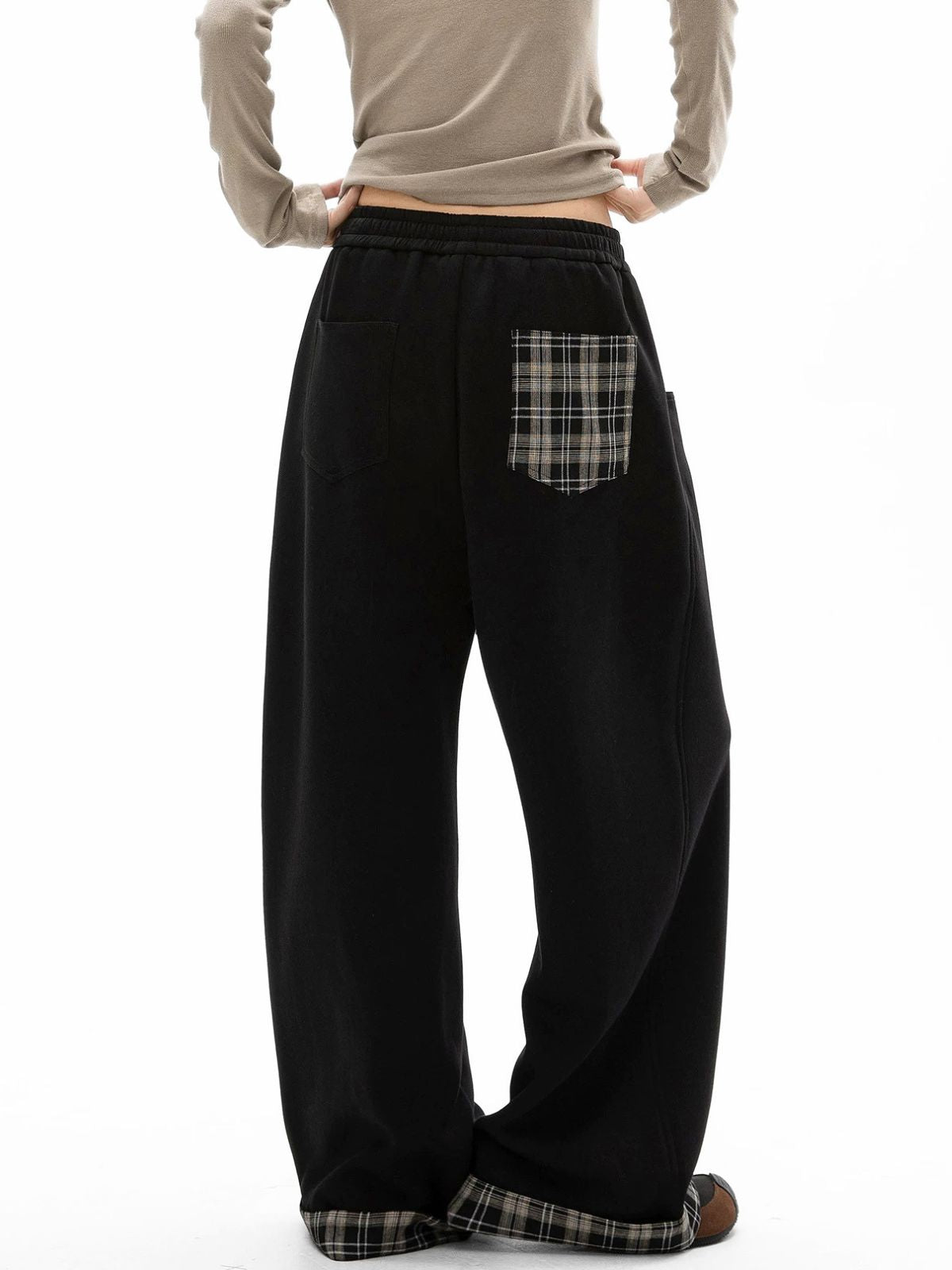 Aldertrek - Unisex Plaid-Panel Baggy Straight-Leg Sweatpants