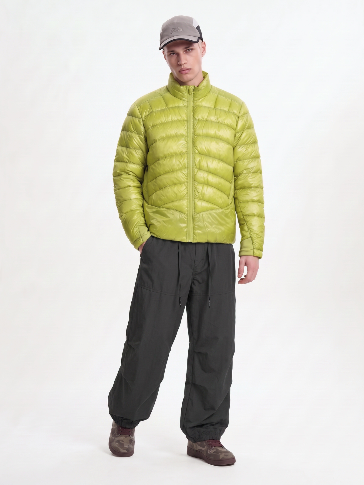 CougarTrail - Unisex Water-Repellent Lightweight Outdoor Down Jacket