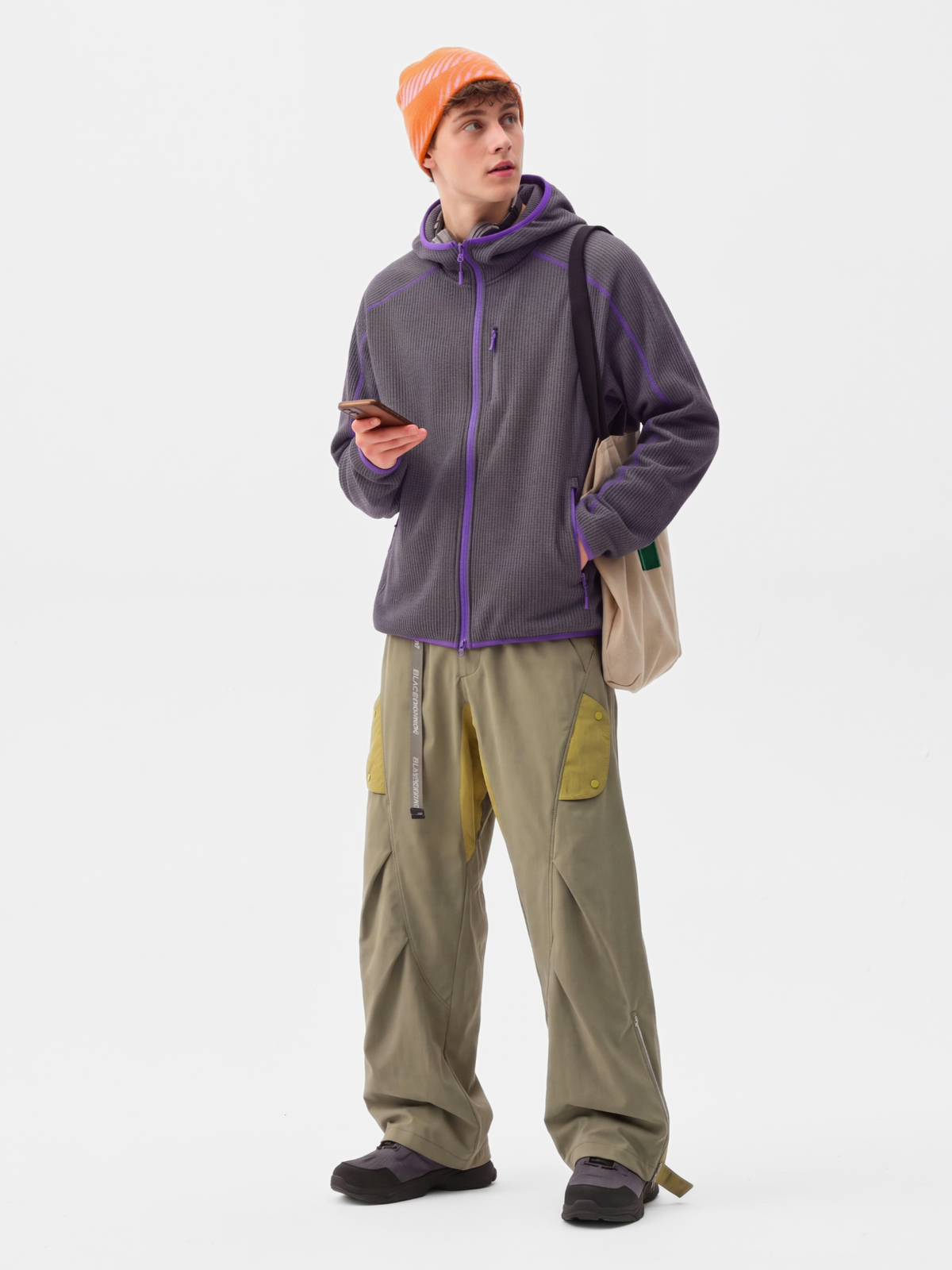 SoftMist - Unisex Wrinkle-Resistant Breathable Softshell Jacket