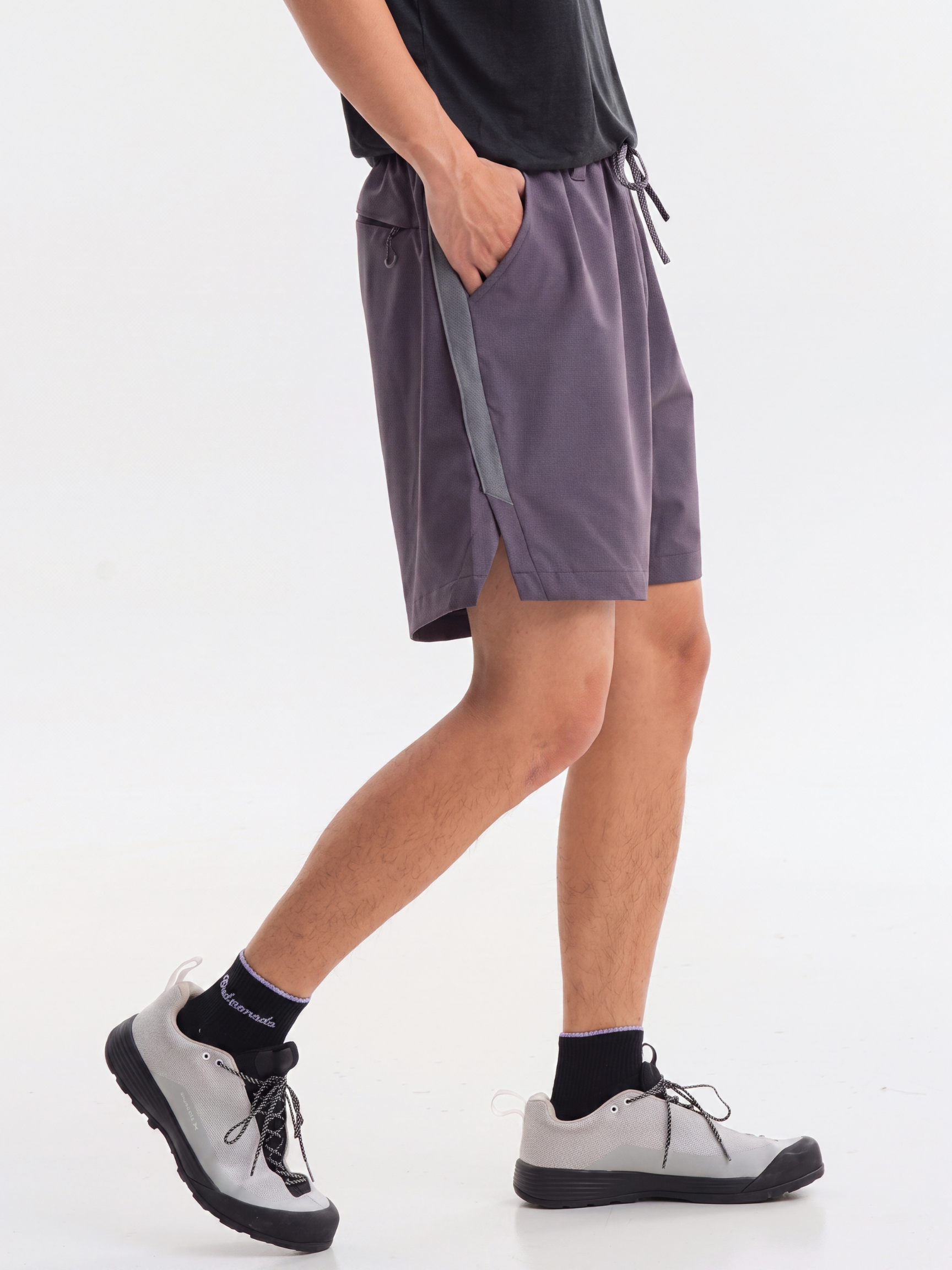 DrizzleVeil - Unisex Water-Repellent Quick-Dry Shorts