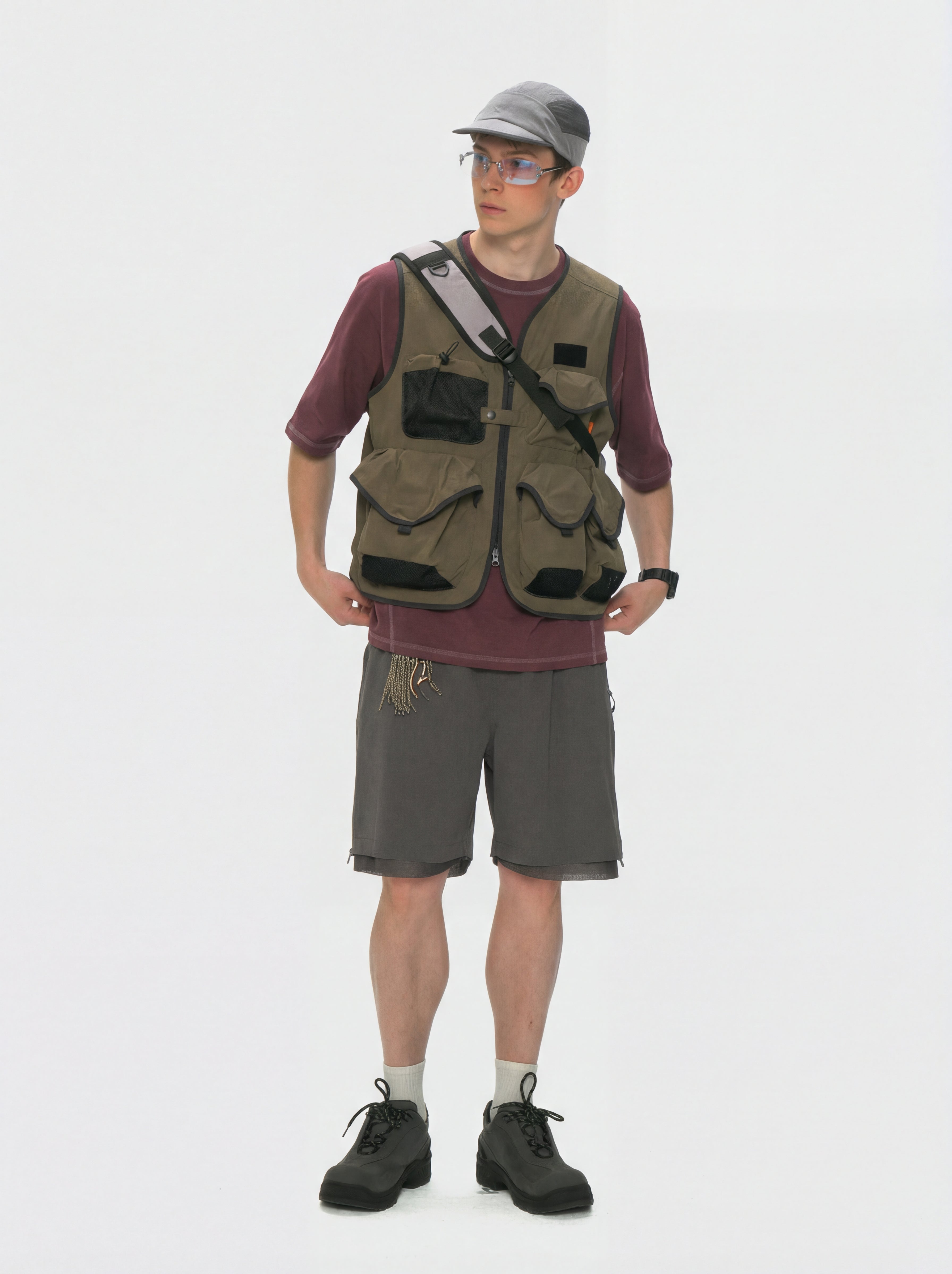CougarLine - Water-Repellent Multi-Pocket Utility Vest
