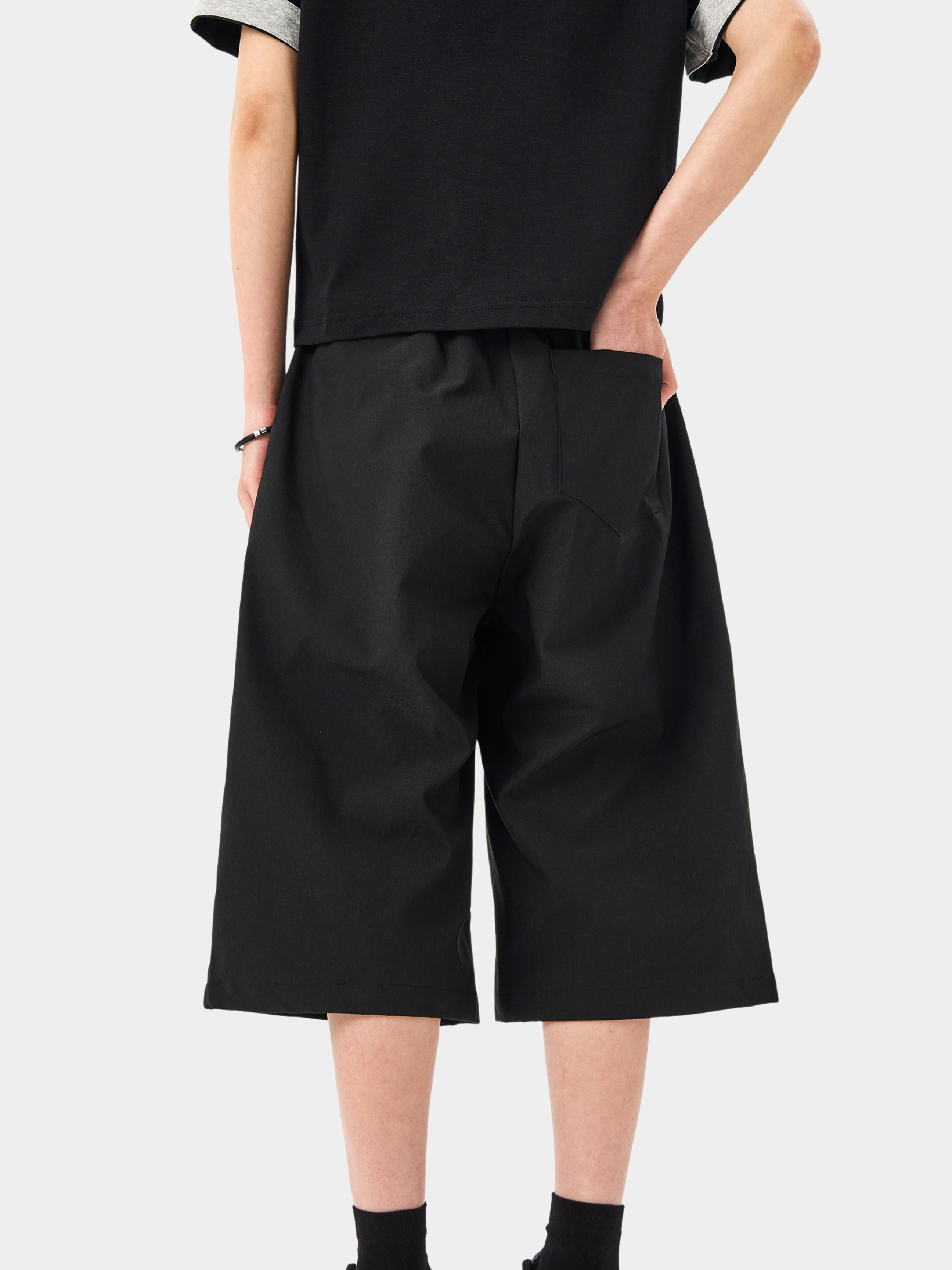 BlazeBox - Men's Striped Panel Straight-Leg Shorts GONGGAR SPORTS