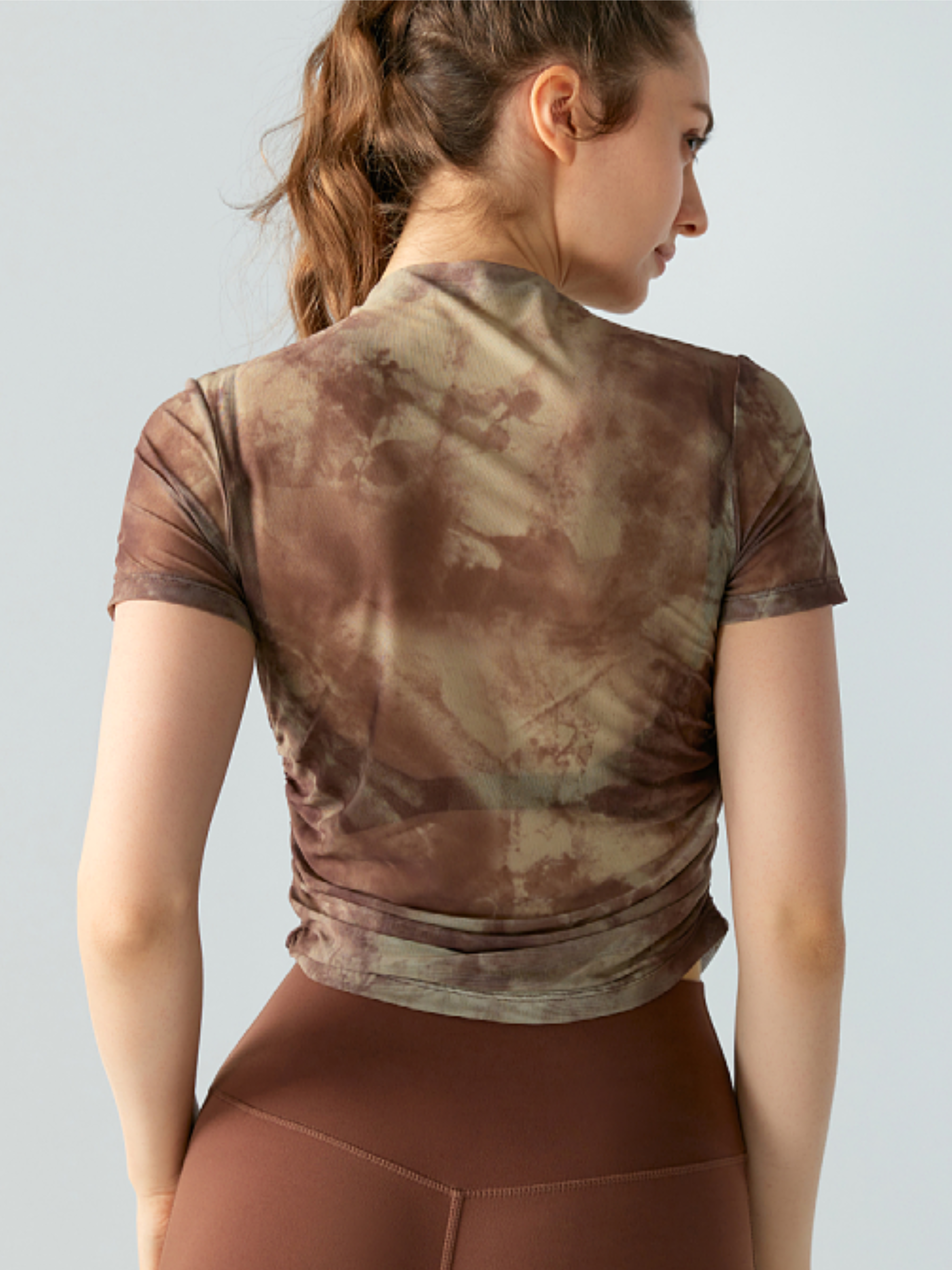 Blazerun - Women's Ruched Slim Fit Breathable Yoga Top