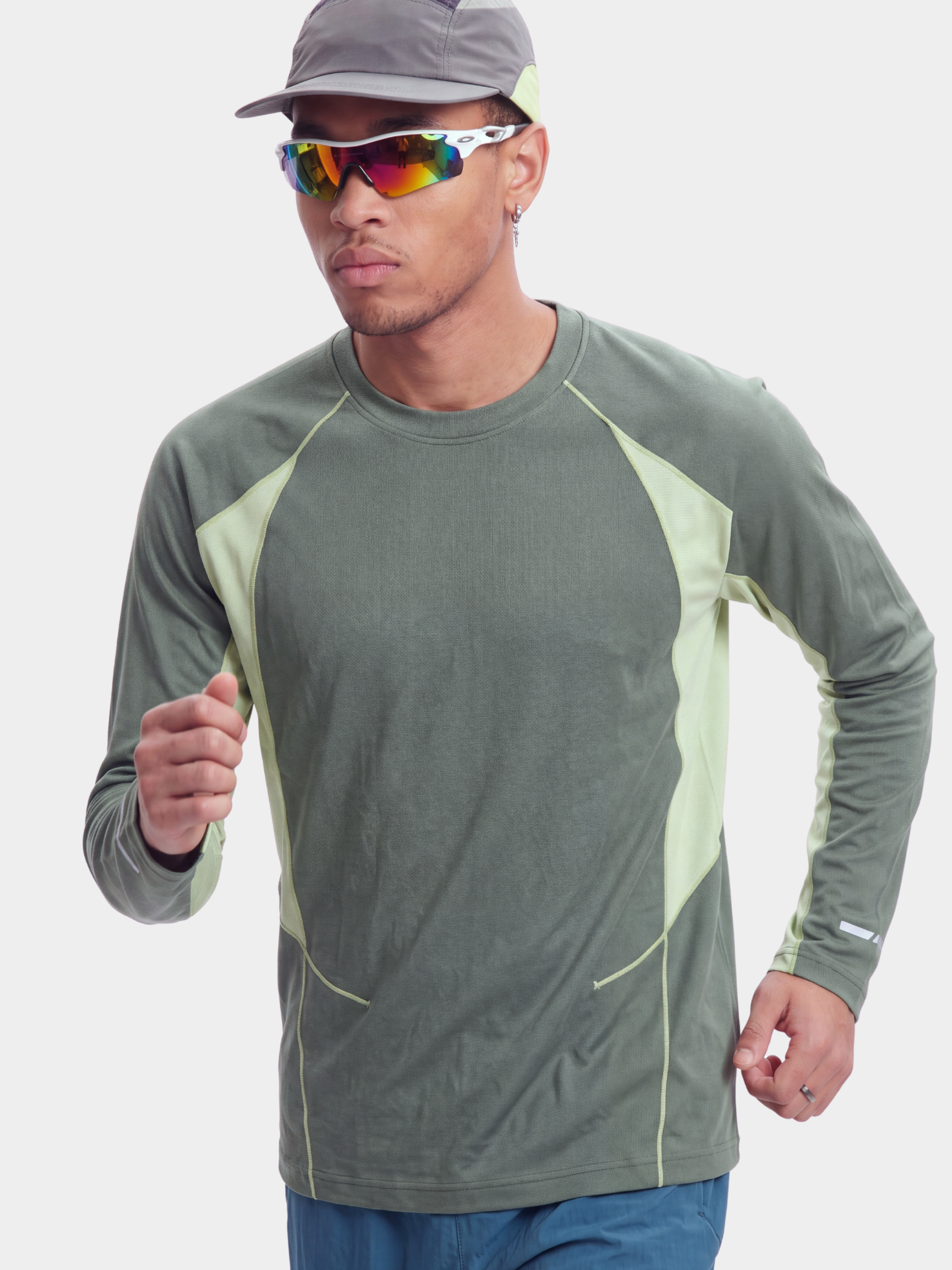 BlendHue - UPF 50+ Quick-Dry Sun Protection T-Shirt
