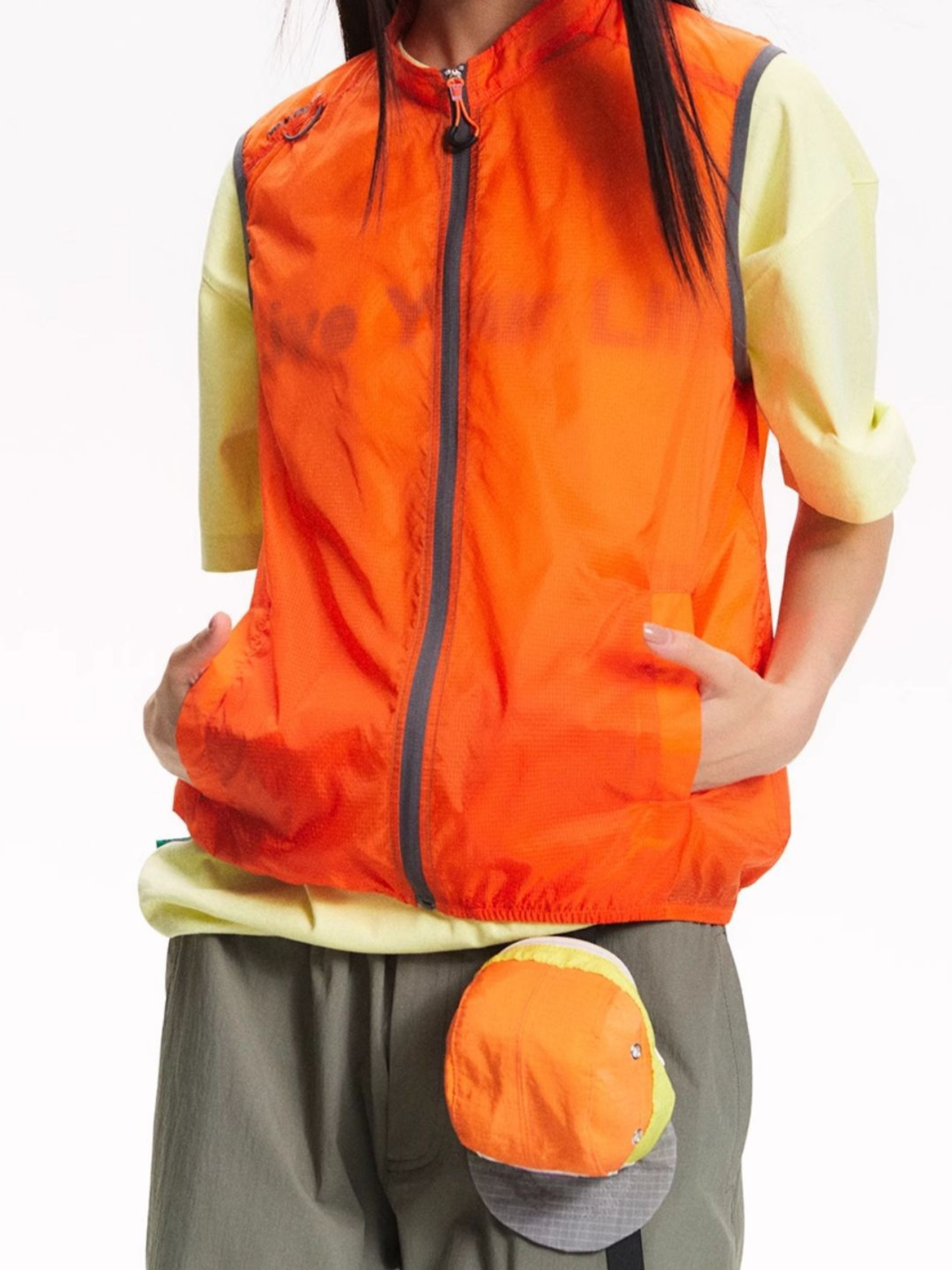 Nightshade - Nylon Checkered Cap-Shaped Clip Bag