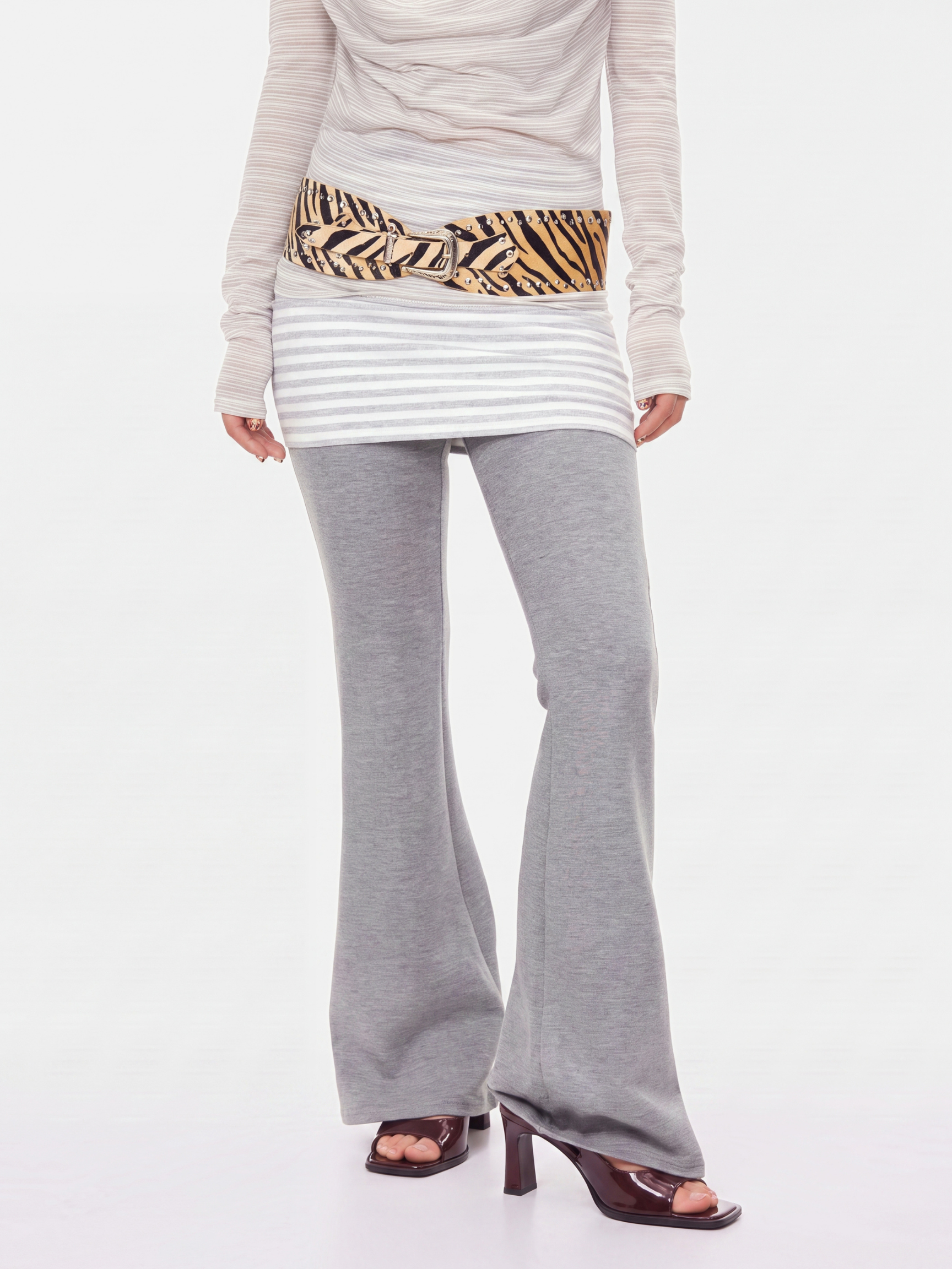 SlimFlare - Women's Slim Fit High-Waist Flared Pants