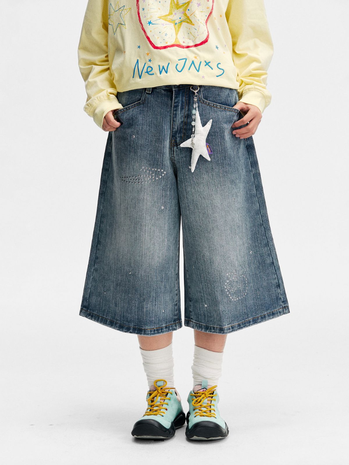 Mudcrack - Unisex Breathable Rhinestone Star Washed Denim Jeans