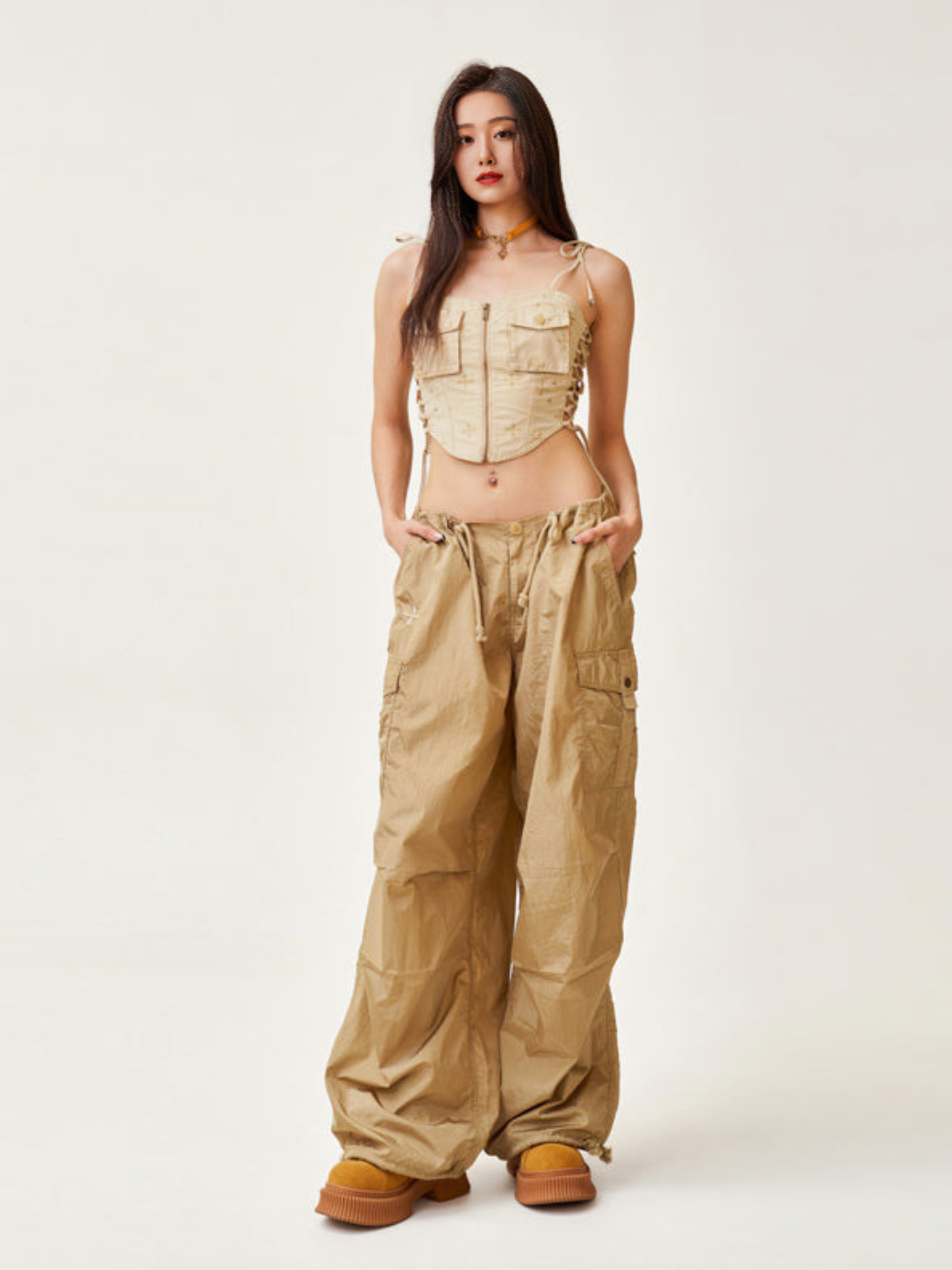 WolfTop - Women's Golden Snake Hunting Cargo Wide-Leg Pants