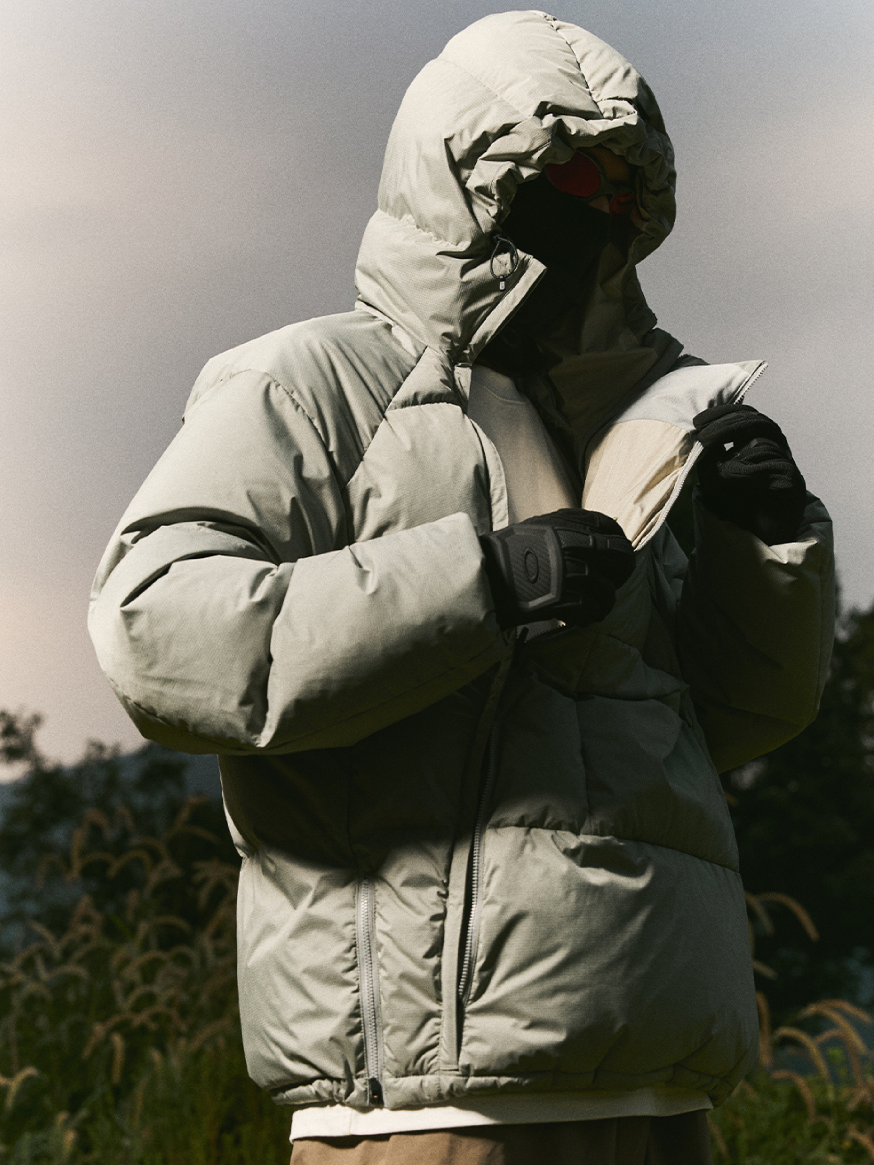 Virex - Unisex 90% White Duck Down Hooded Down Jacket