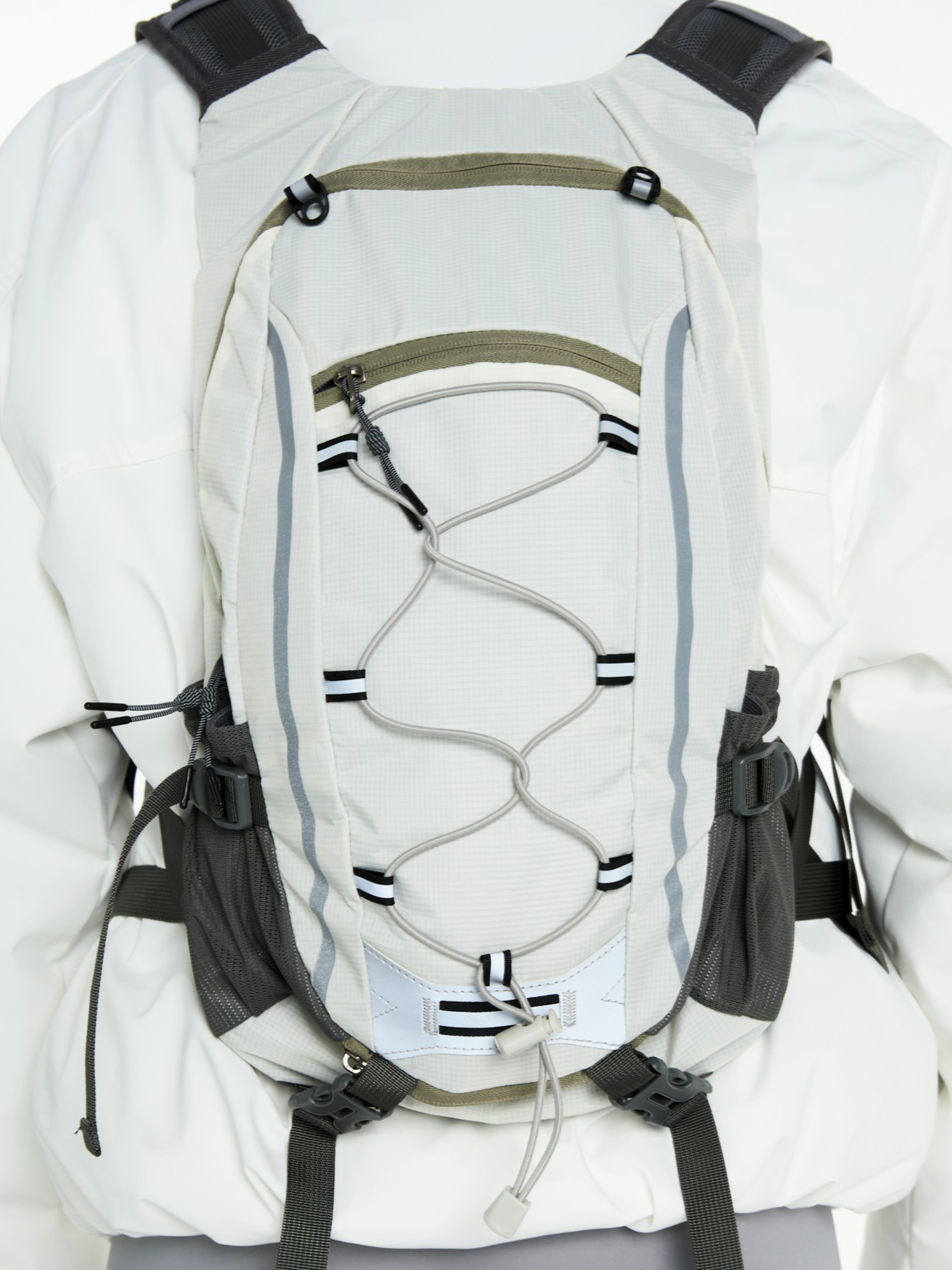 LynxTrail - 20L Lightweight Water-Repellent Trail Bag