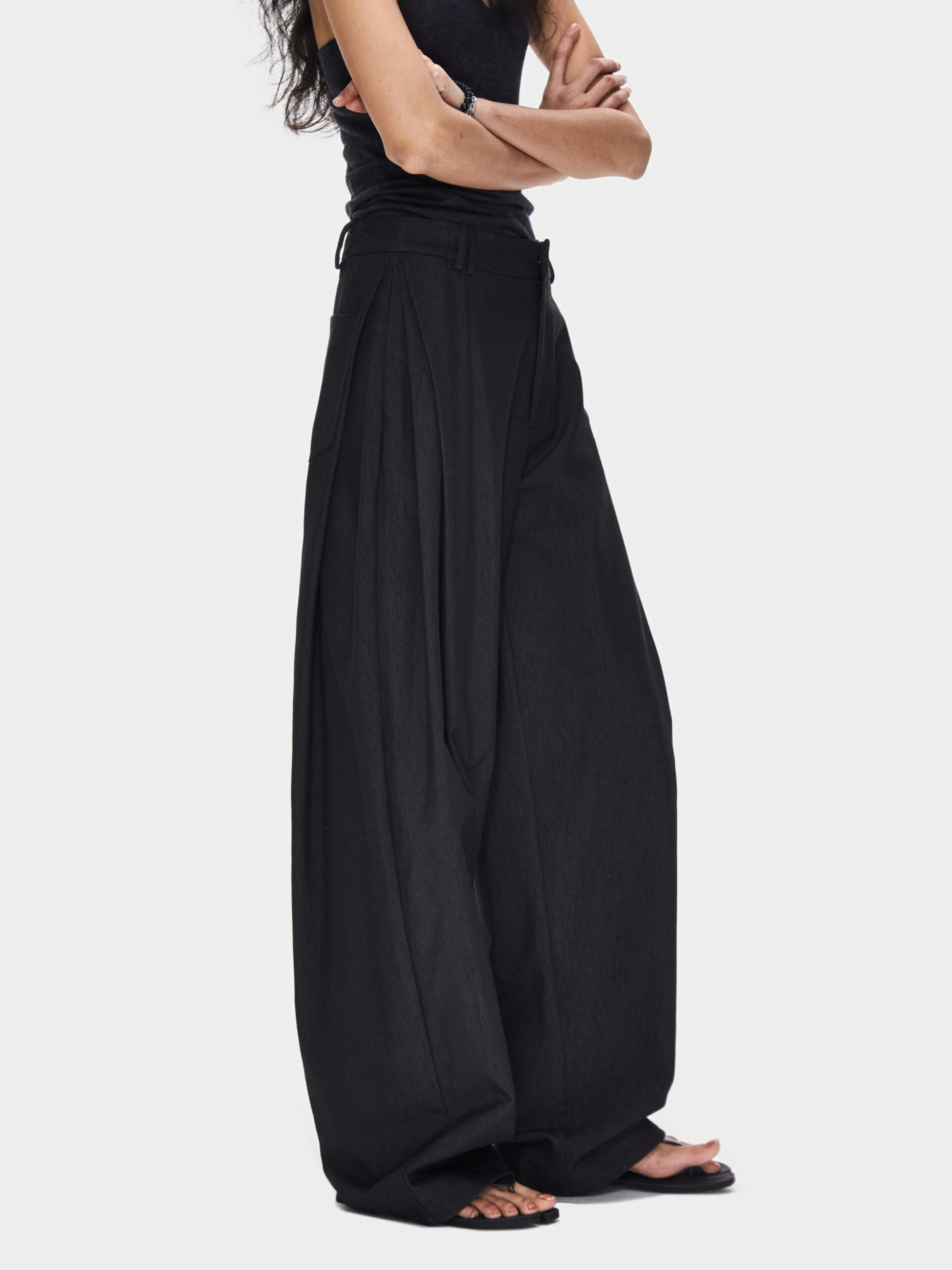 Ashcrest - Women's Draped Curved Pleated Straight-Leg Pants