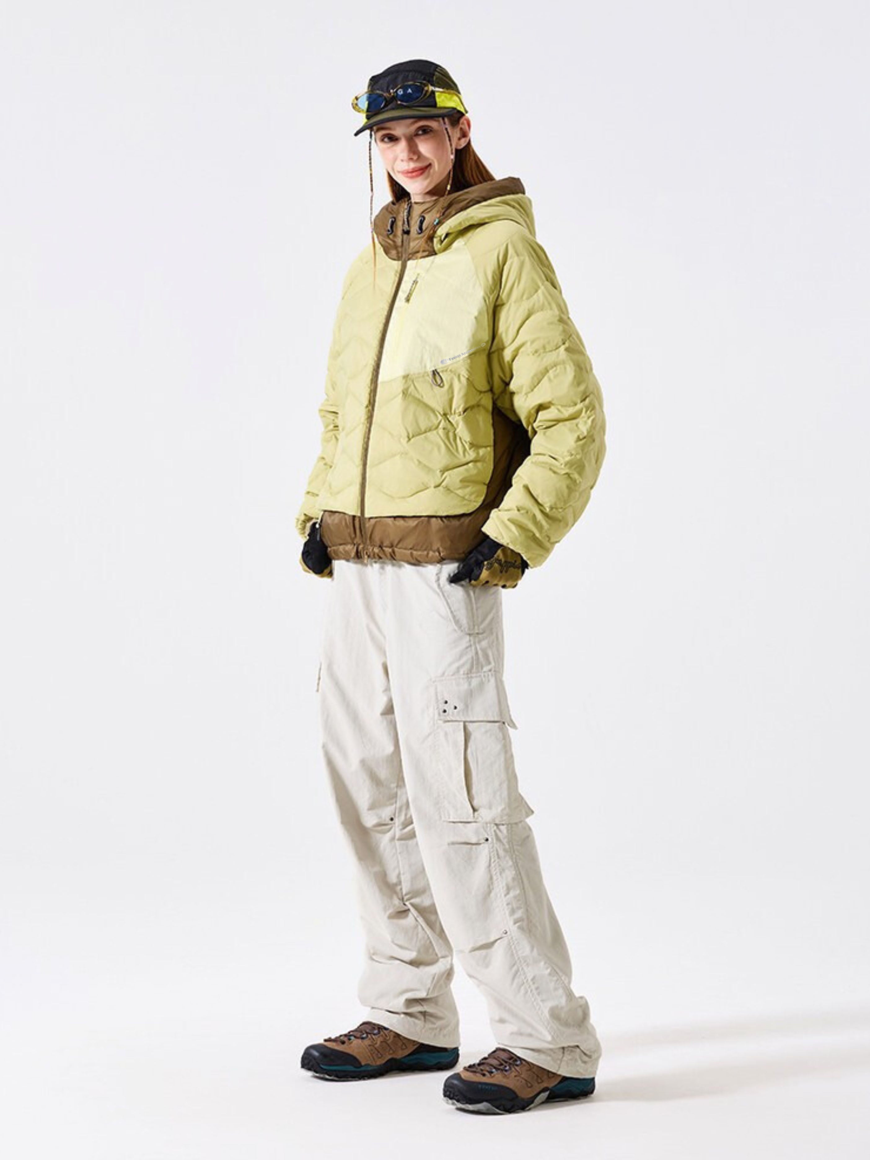 RavenNest - Water-Repellent 90% White Duck Down Jacket