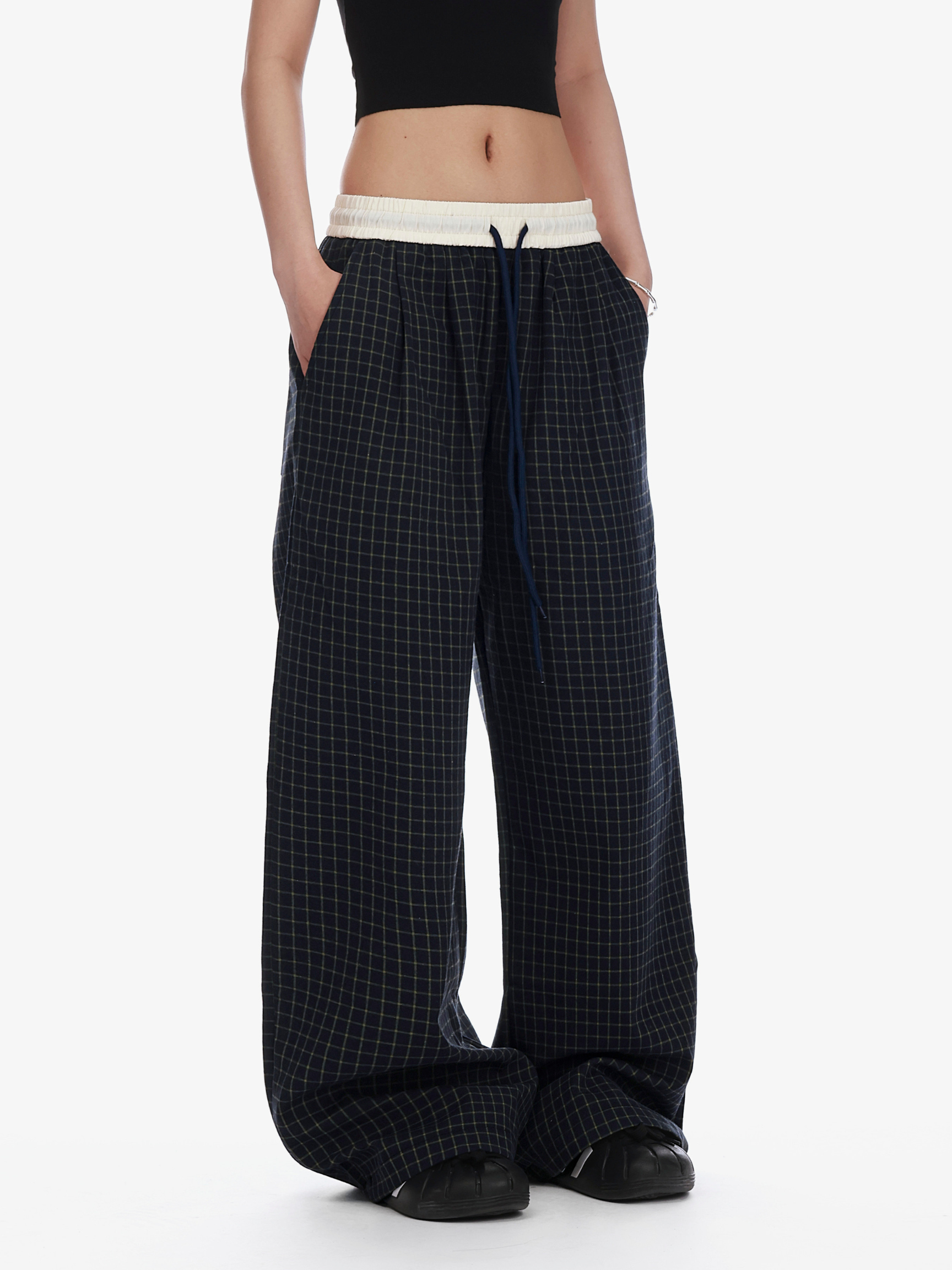 MistVent - Women's Lightweight Plaid Straight-Leg Wide Pants