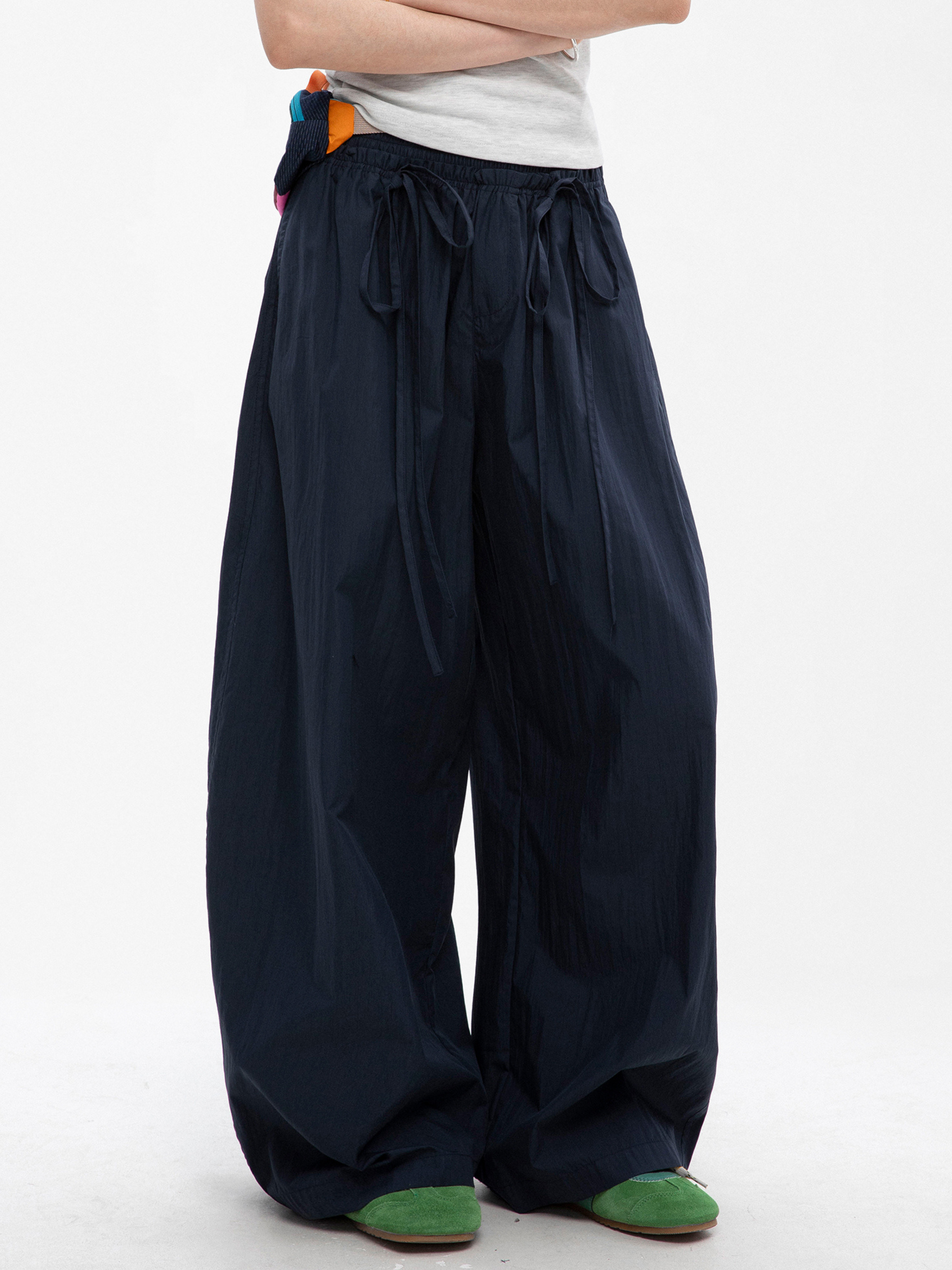 Forestline - Women's Bow-Tie Scimitar Cargo Paratrooper Pants
