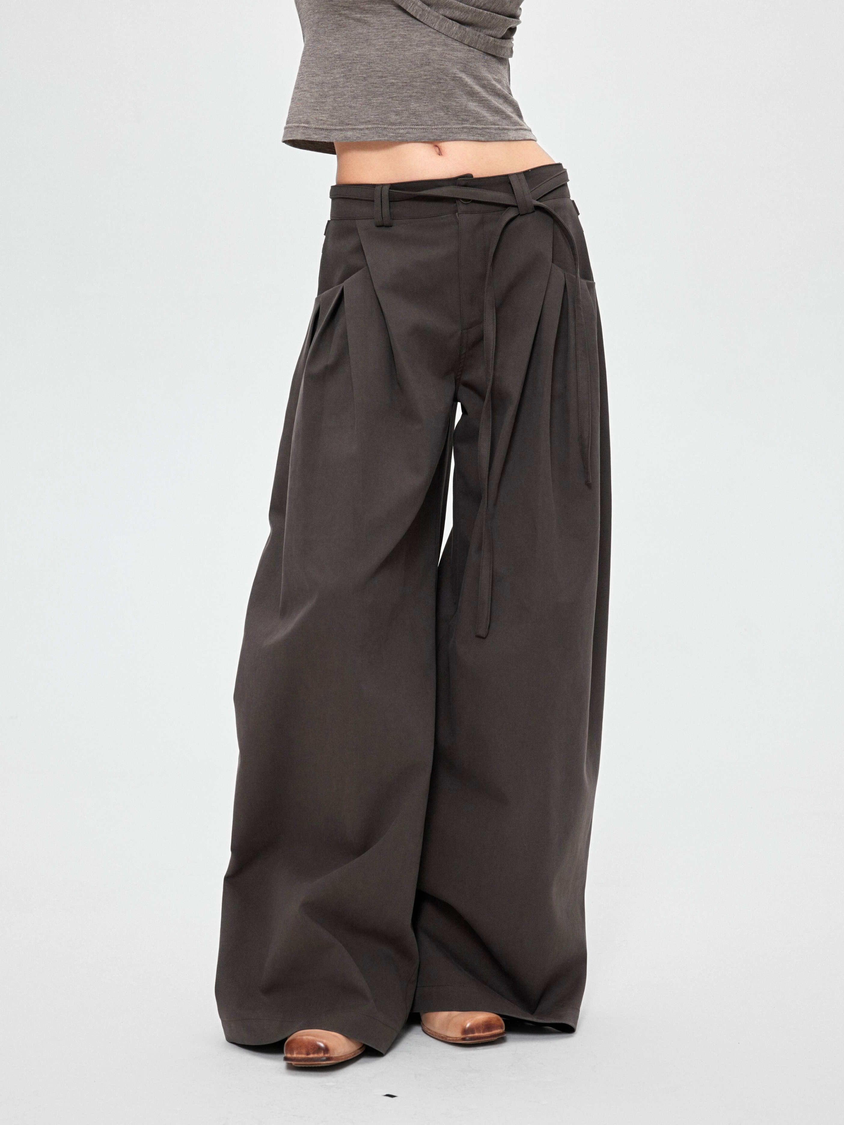 Fieldcast - Women's Drawstring Waist Pleated Pocket Straight-Leg Pants