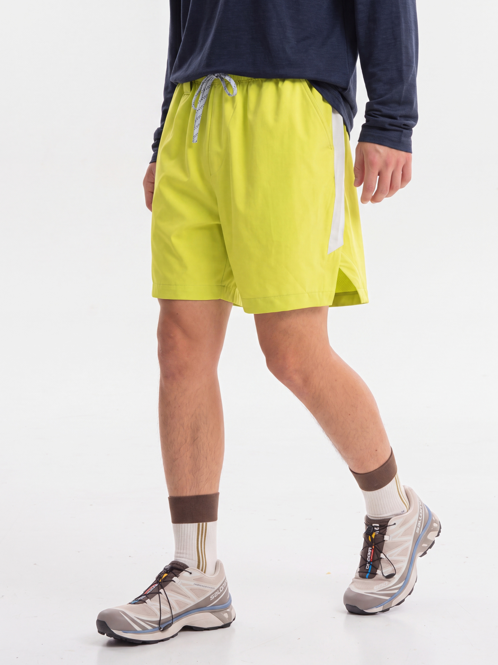 DrizzleVeil - Unisex Water-Repellent Quick-Dry Shorts