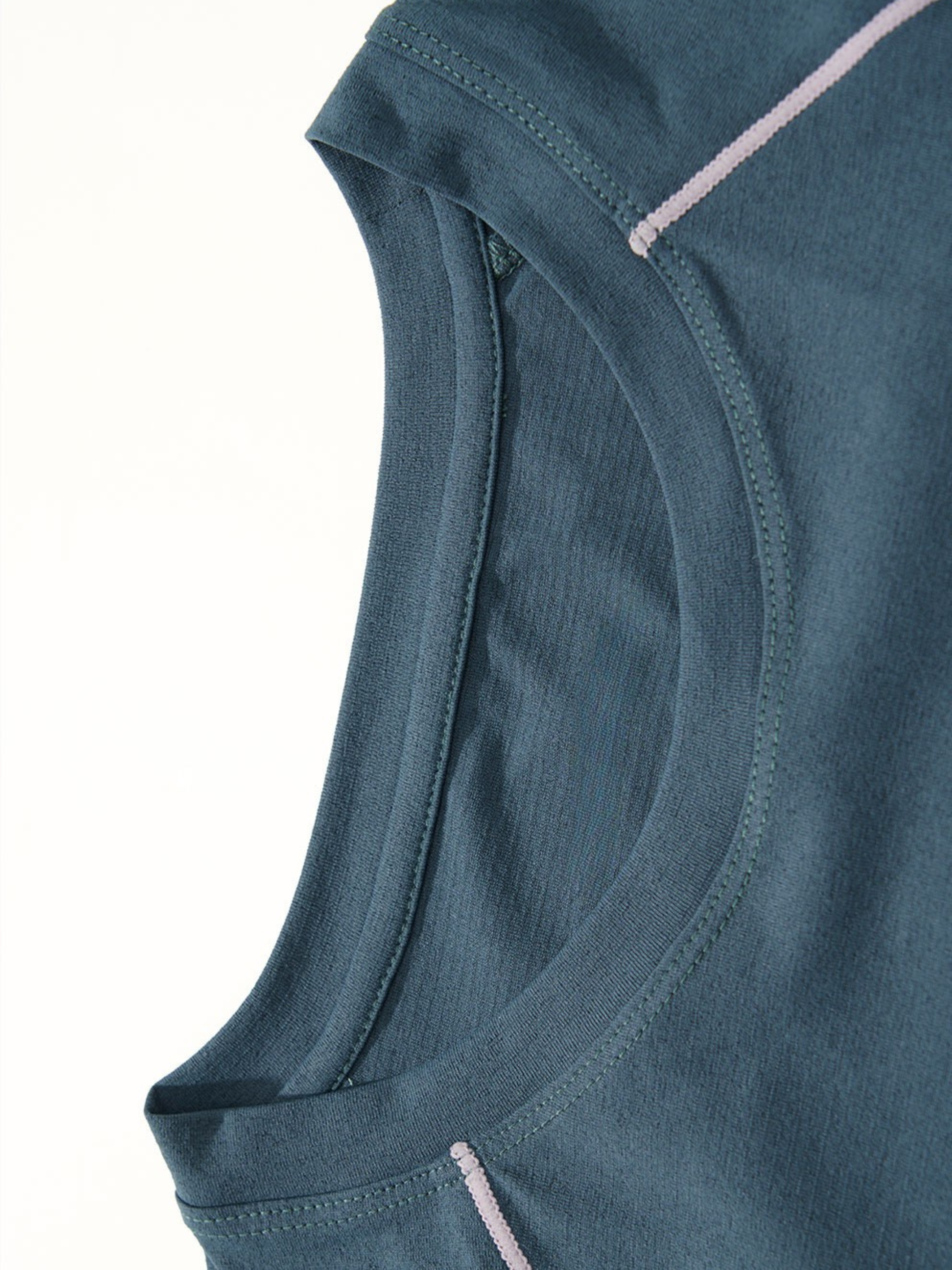 Wildpath - Women's Sorona® Moisture-Wicking Antibacterial T-Shirt