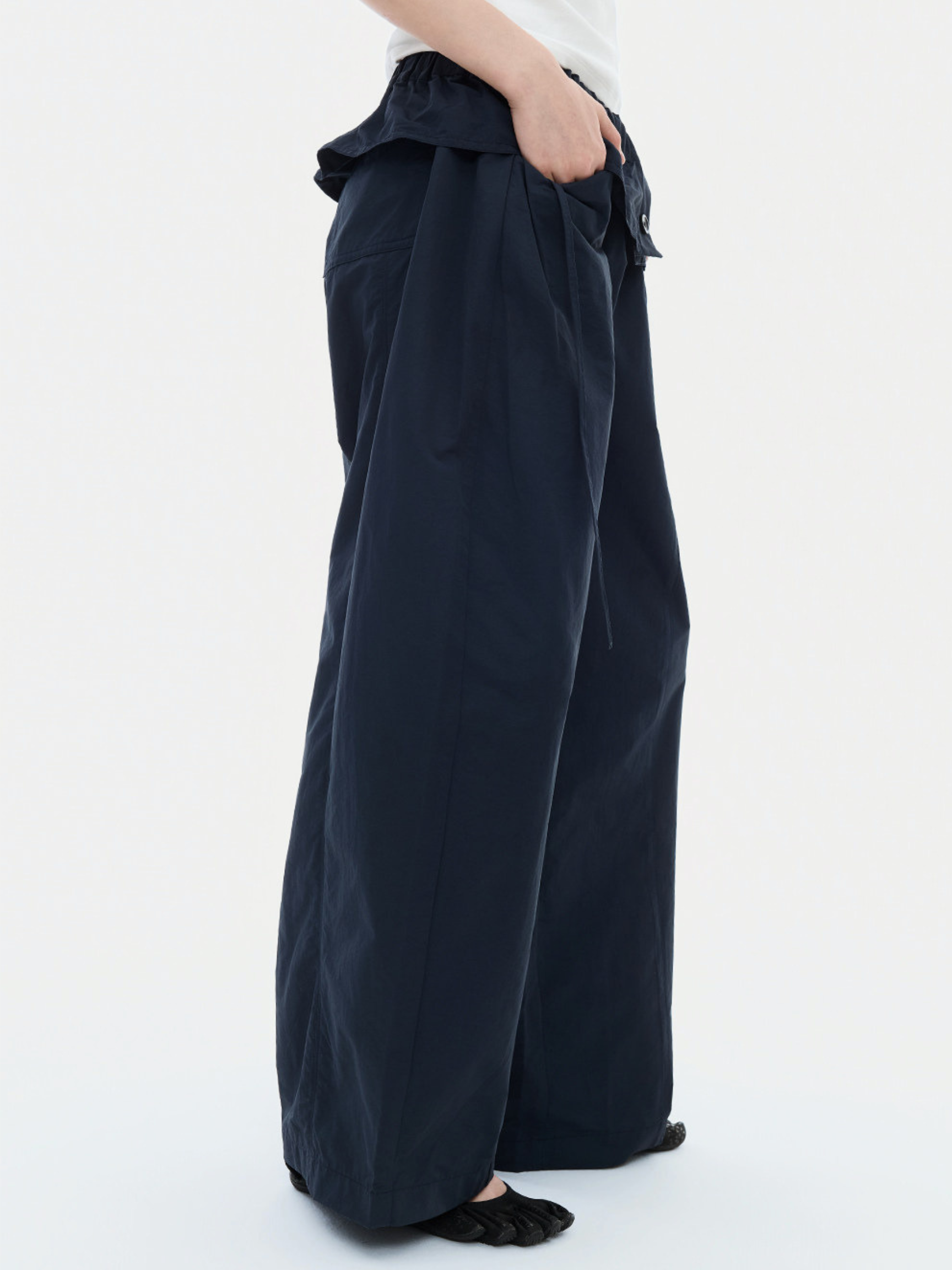Stillness - Women's Paperbag Waist Balloon Pants