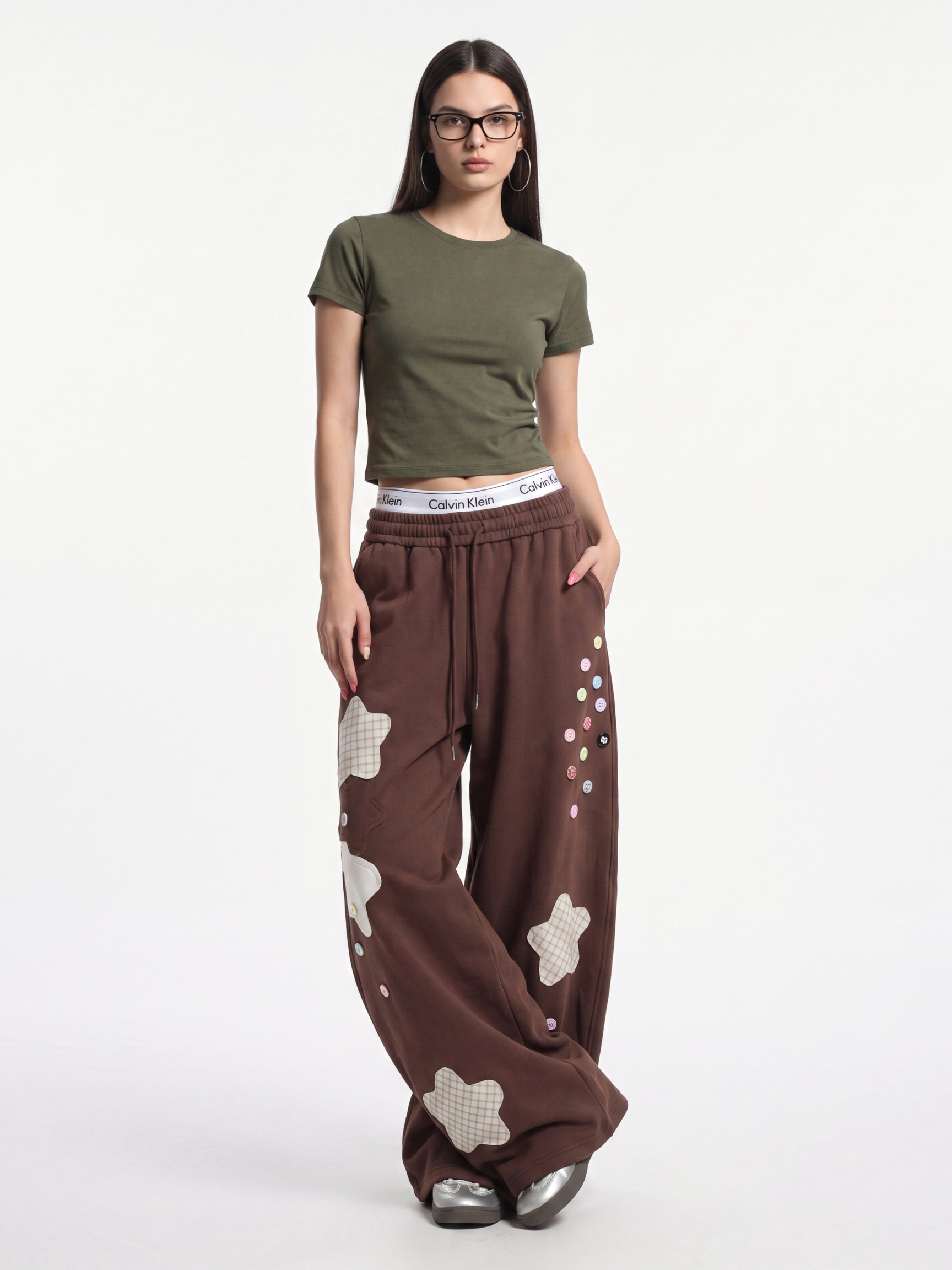Radiance - Women's Star Patch Embroidered Relaxed Pants