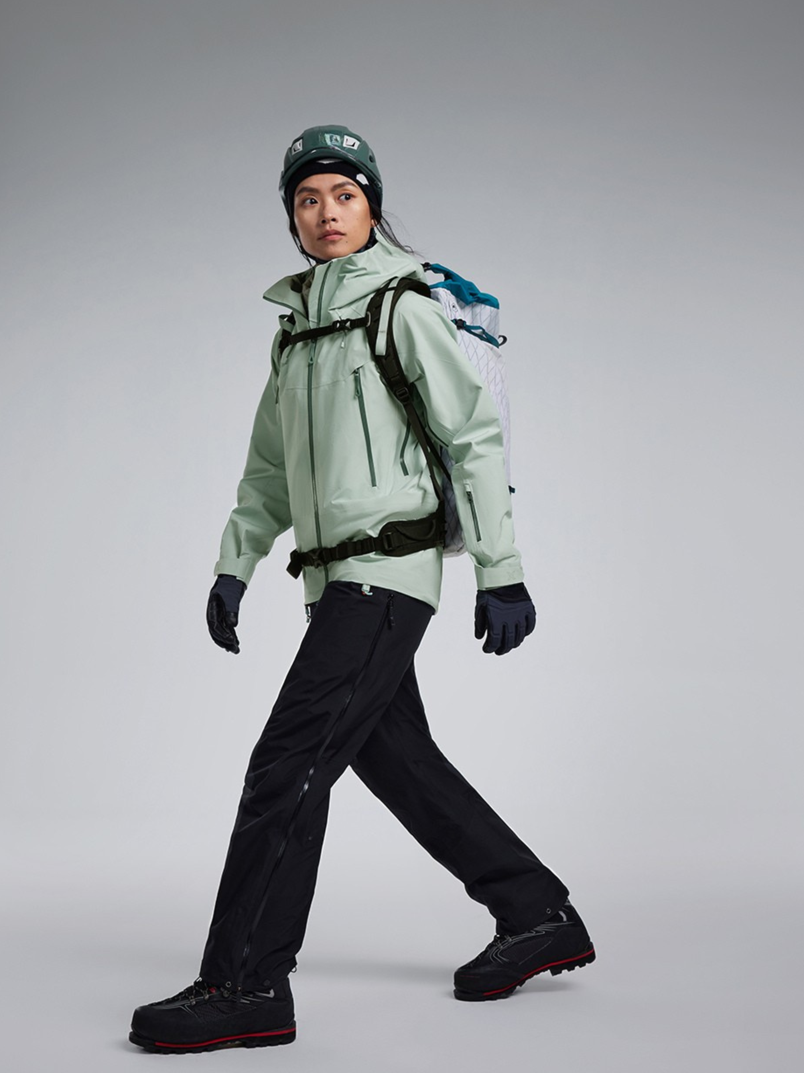 GONGGAR-S - Unisex Hard Shell Hooded Jacket