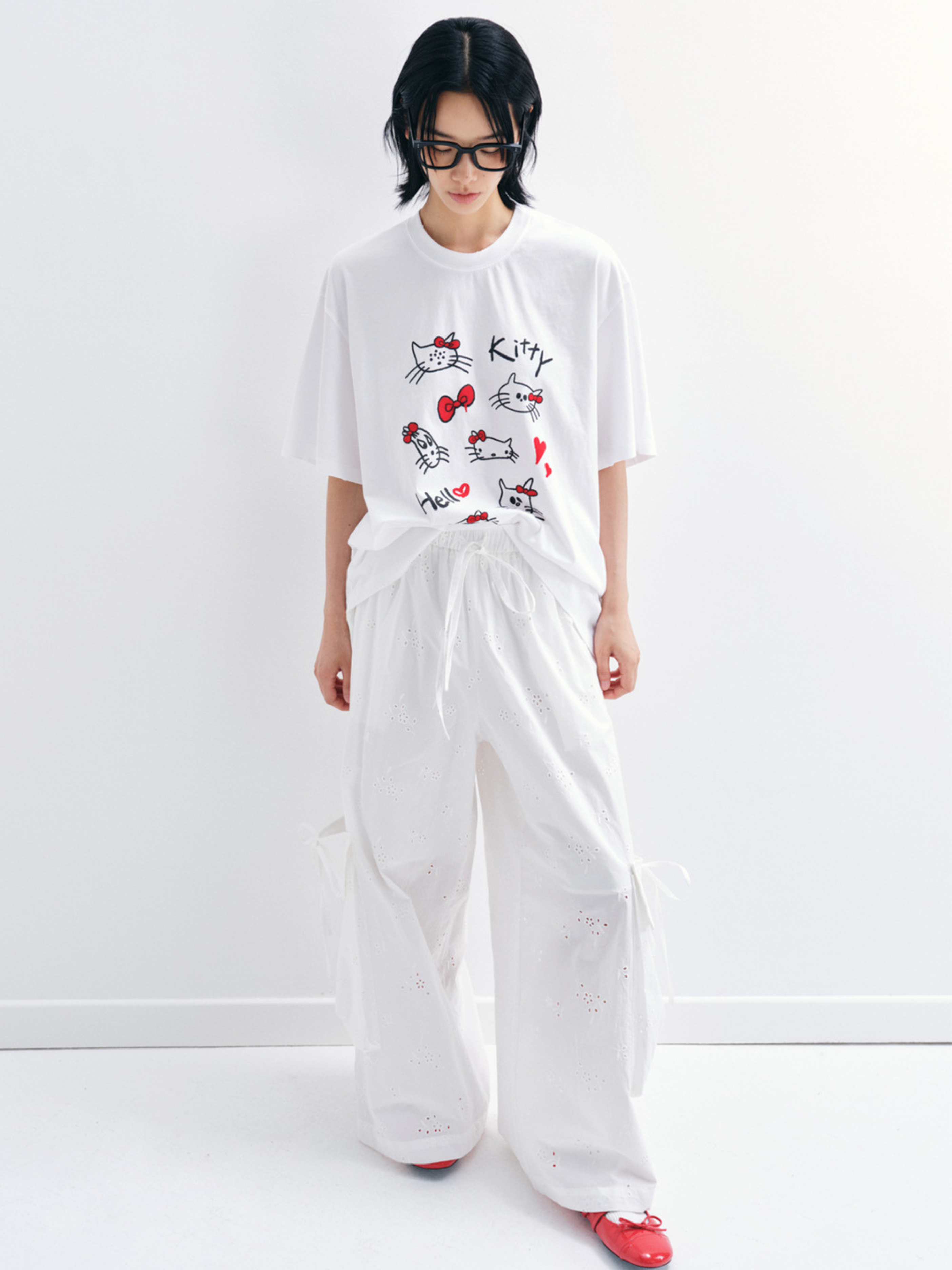 WolfLine - Women's Embroidered Cutout Breathable Cargo Pants