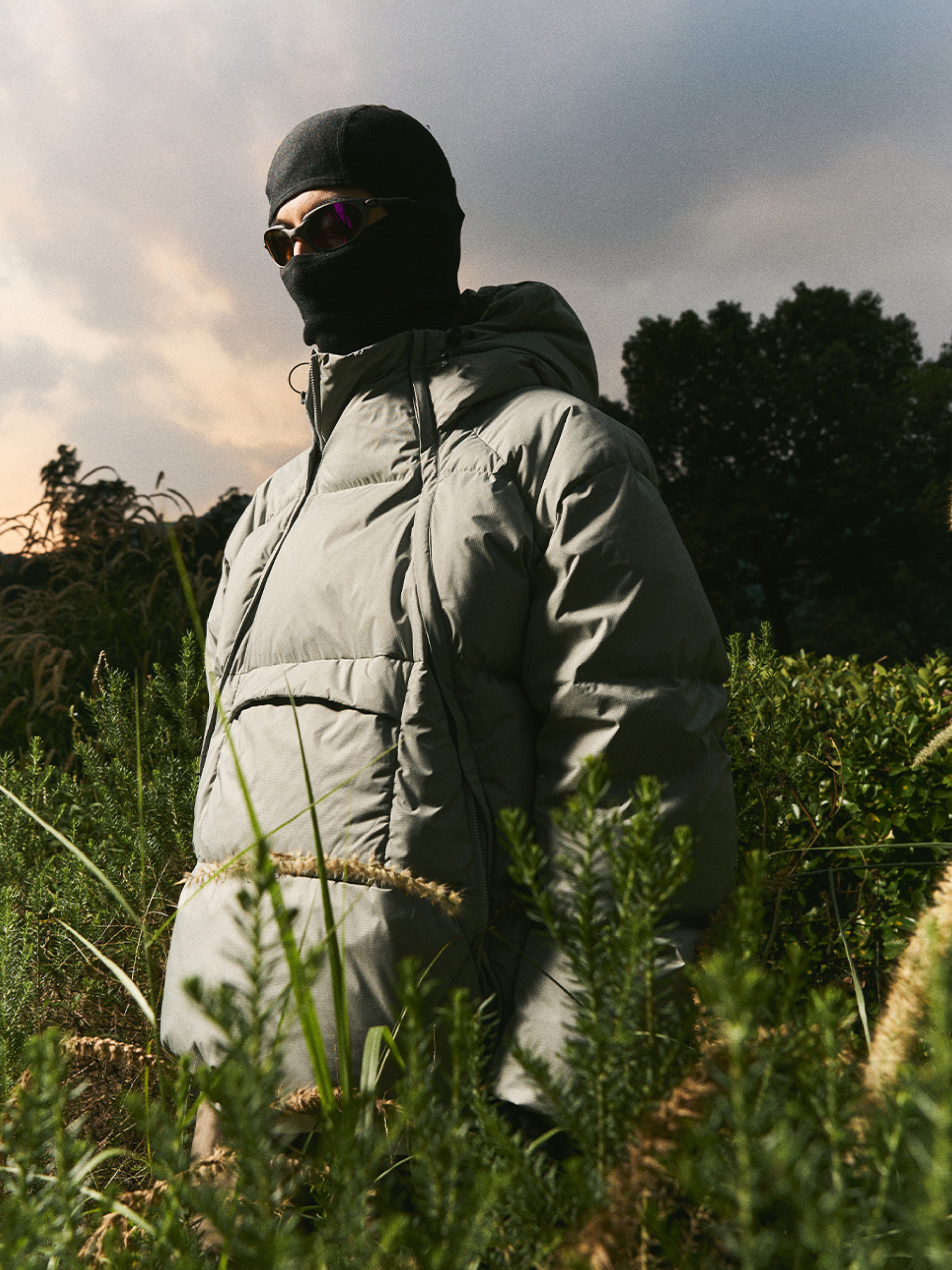 Virex - Unisex 90% White Duck Down Hooded Down Jacket