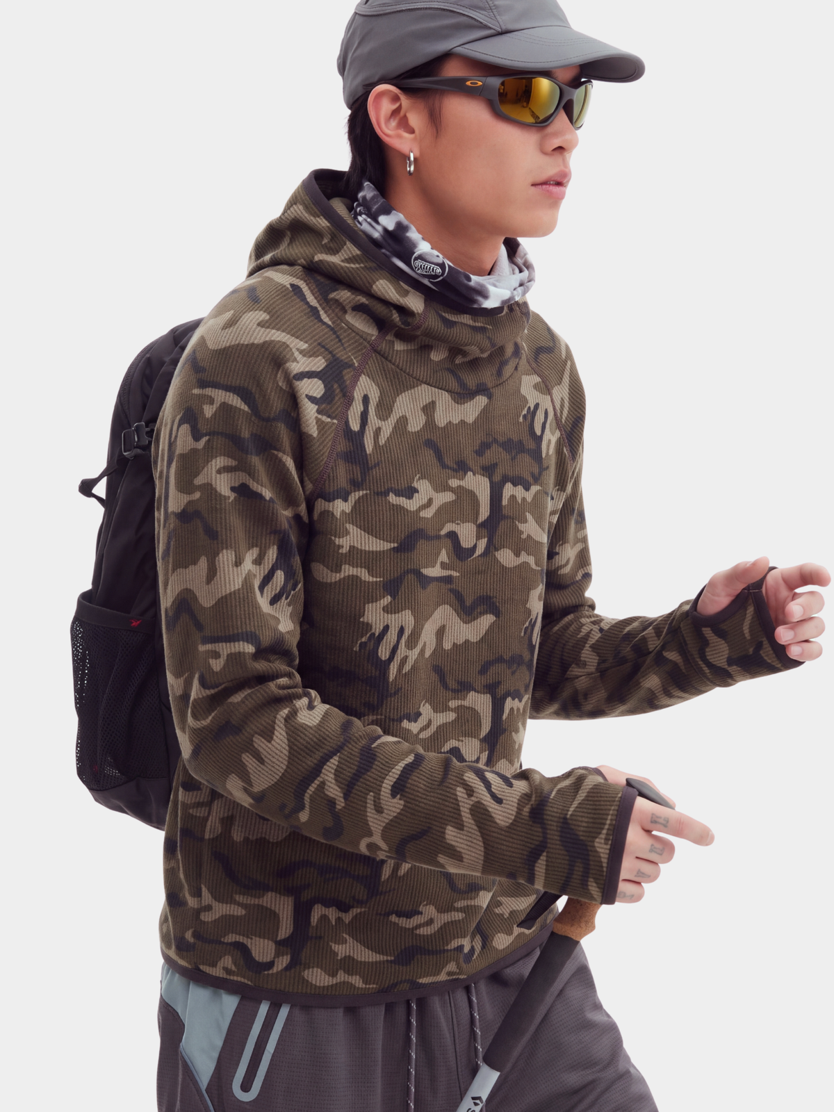 CamoMist - Windproof Warm Waffle Hooded Sweatshirt