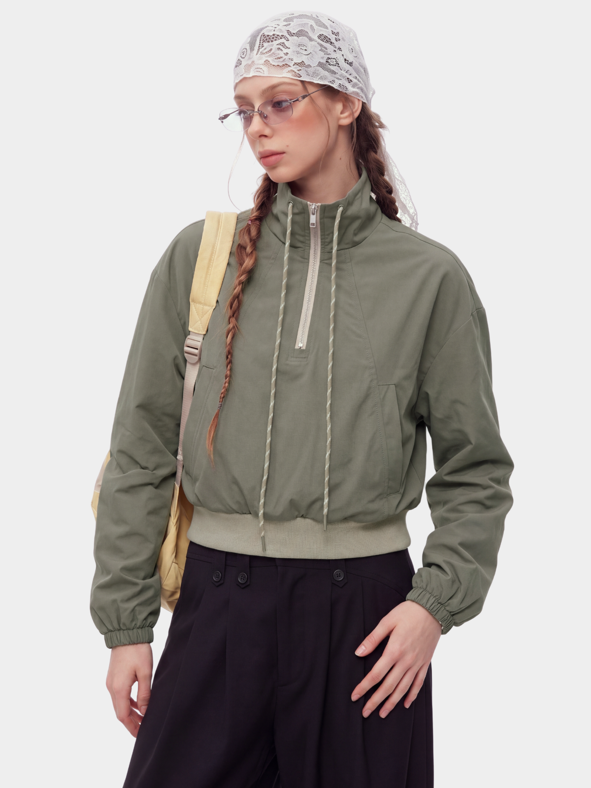 TuckDrift - Women's Cropped Stand Collar Half-Zip Jacket