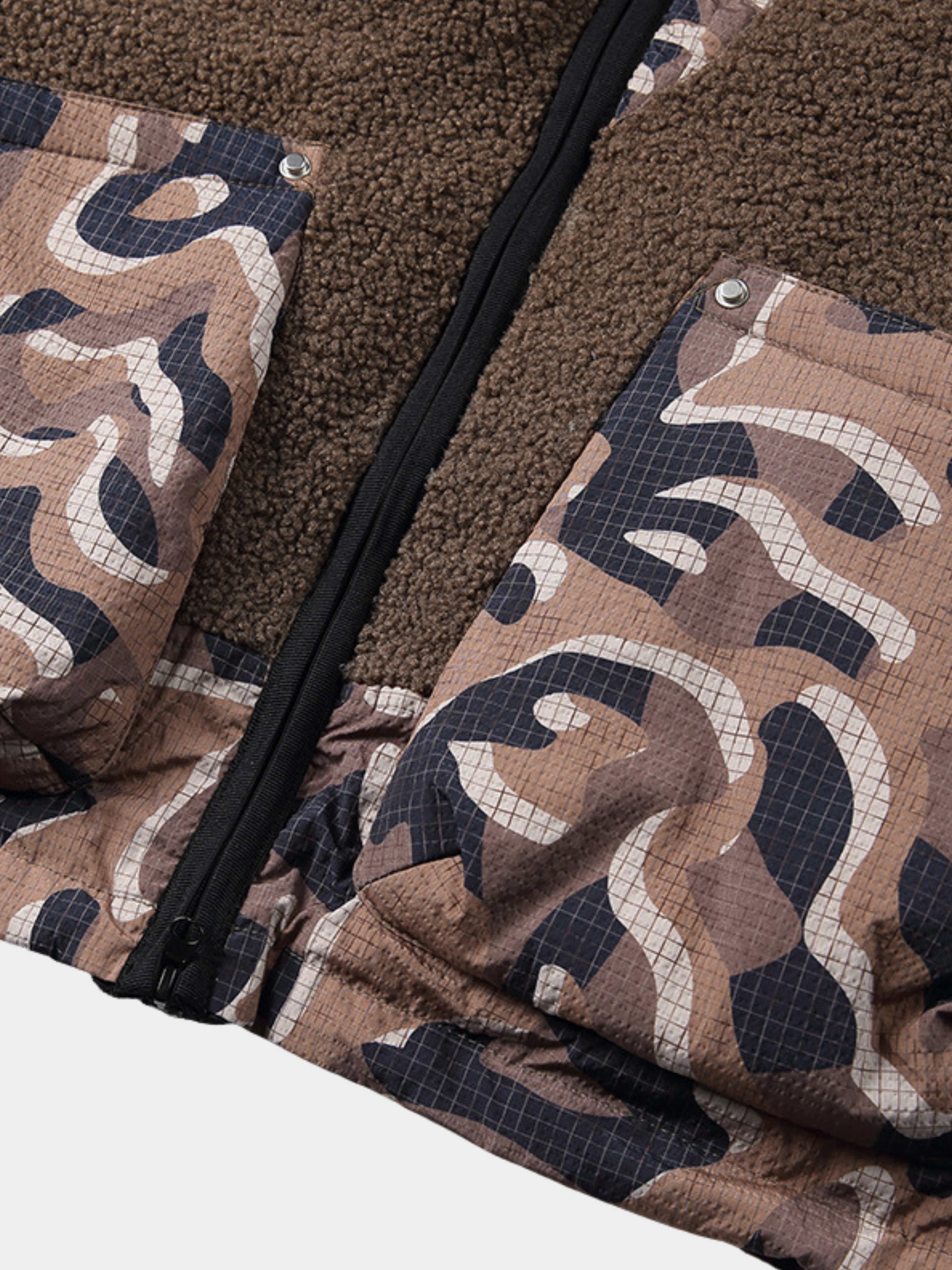 HeatClip - Men's Camouflage Pocket Contrast Sherpa Down Vest