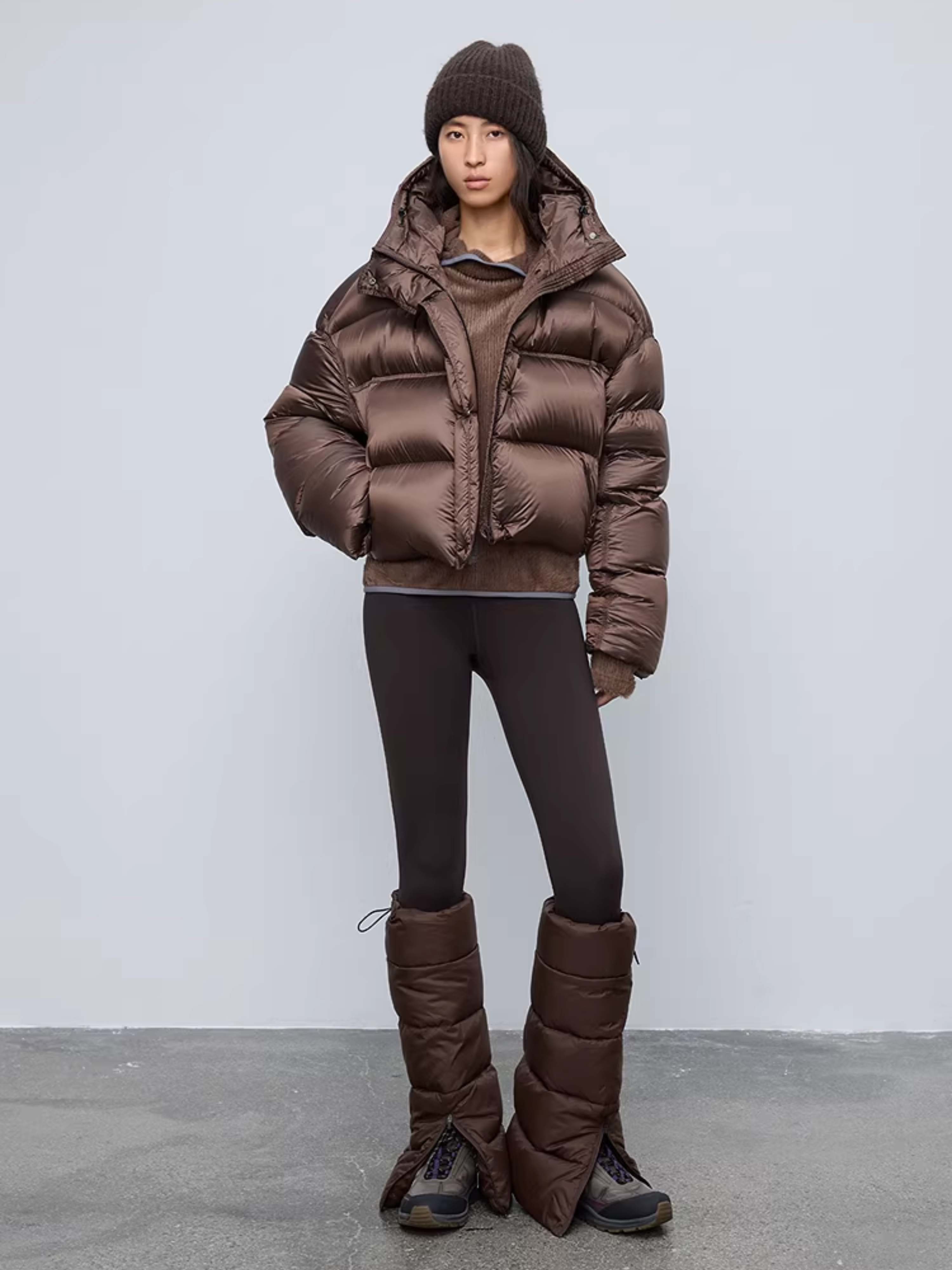 BluffLine - Women's Lightweight 95% White Goose Down Jacket