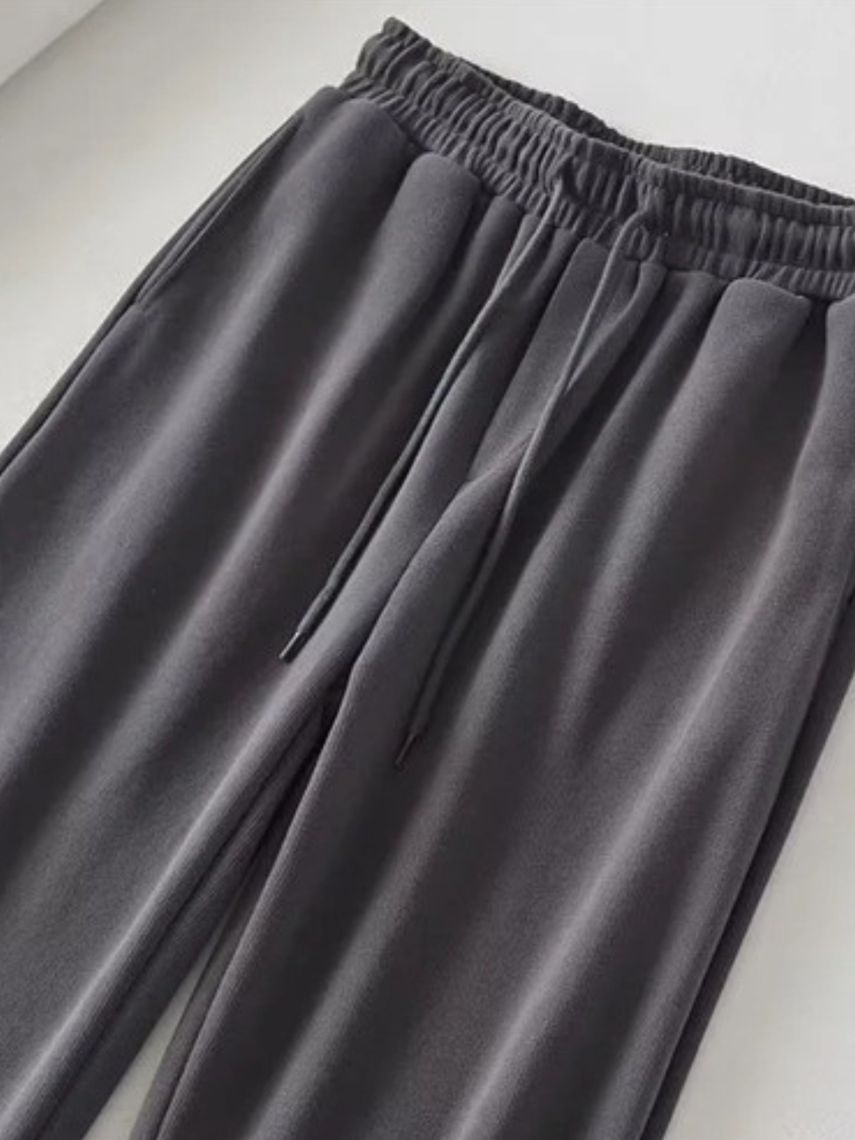 ThornTop - Women's Ruffled Hem Elastic Waist Loose Pants
