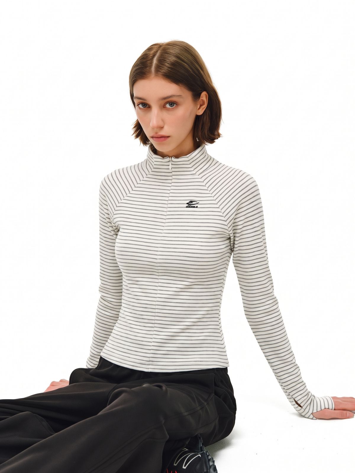Cavebend - Women's Soft Striped Stand-Collar Slim-Fit Long-Sleeve