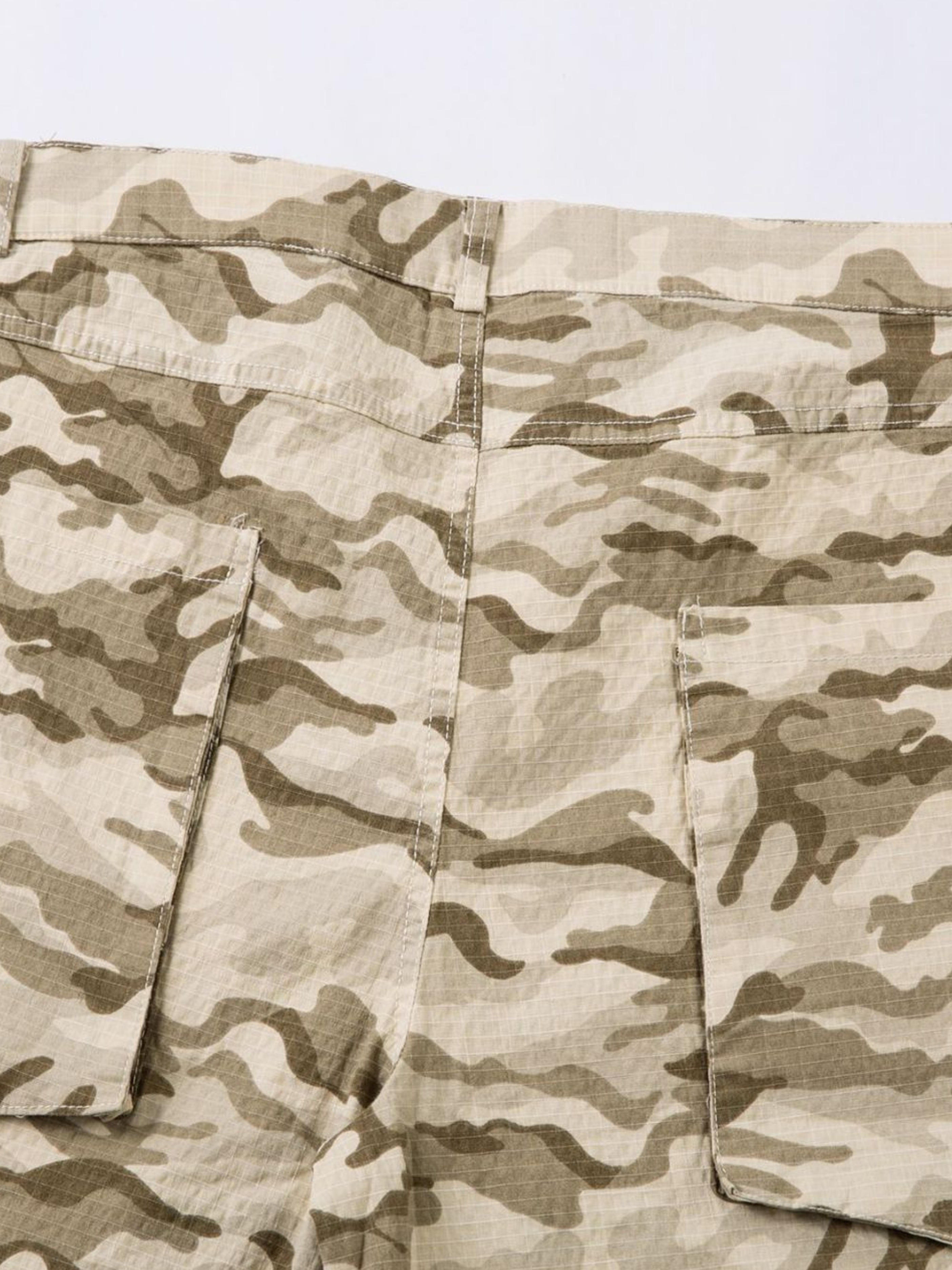 HeatLamp - Men's Loose Camo Wide-Leg Pants GONGGAR SPORTS