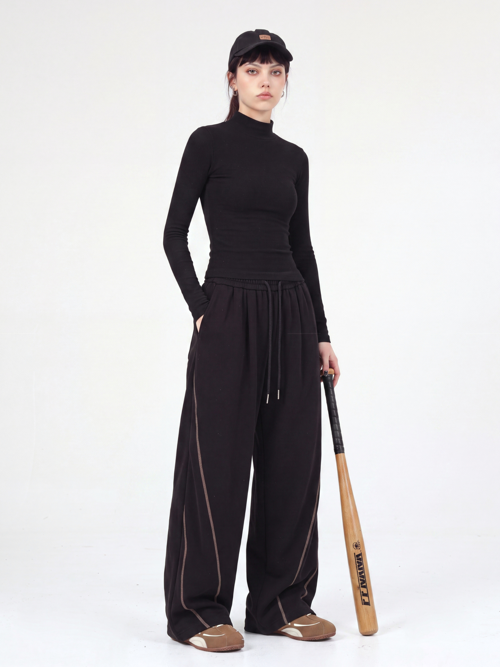 TraceSway - Women's Contrast Stitch Wide-Leg Pants