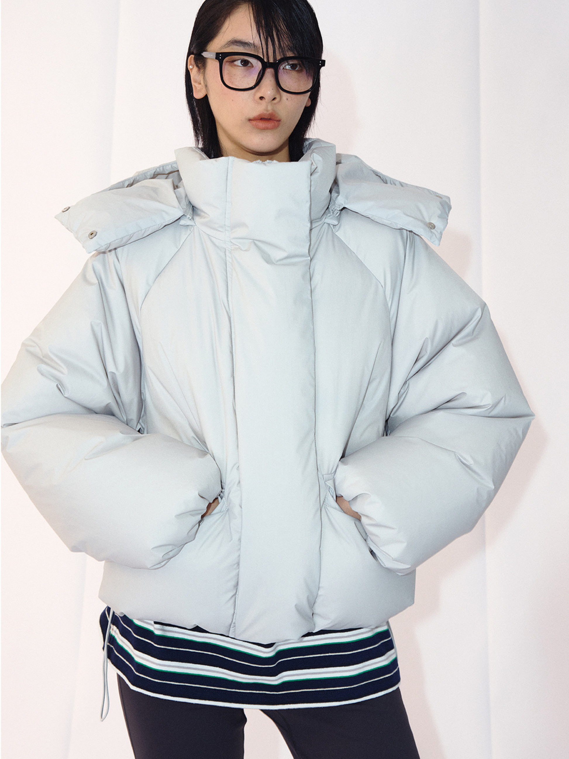 RavenTop - Women’s Detachable Hooded Short Puffer Jacket GONGGAR SPORTS
