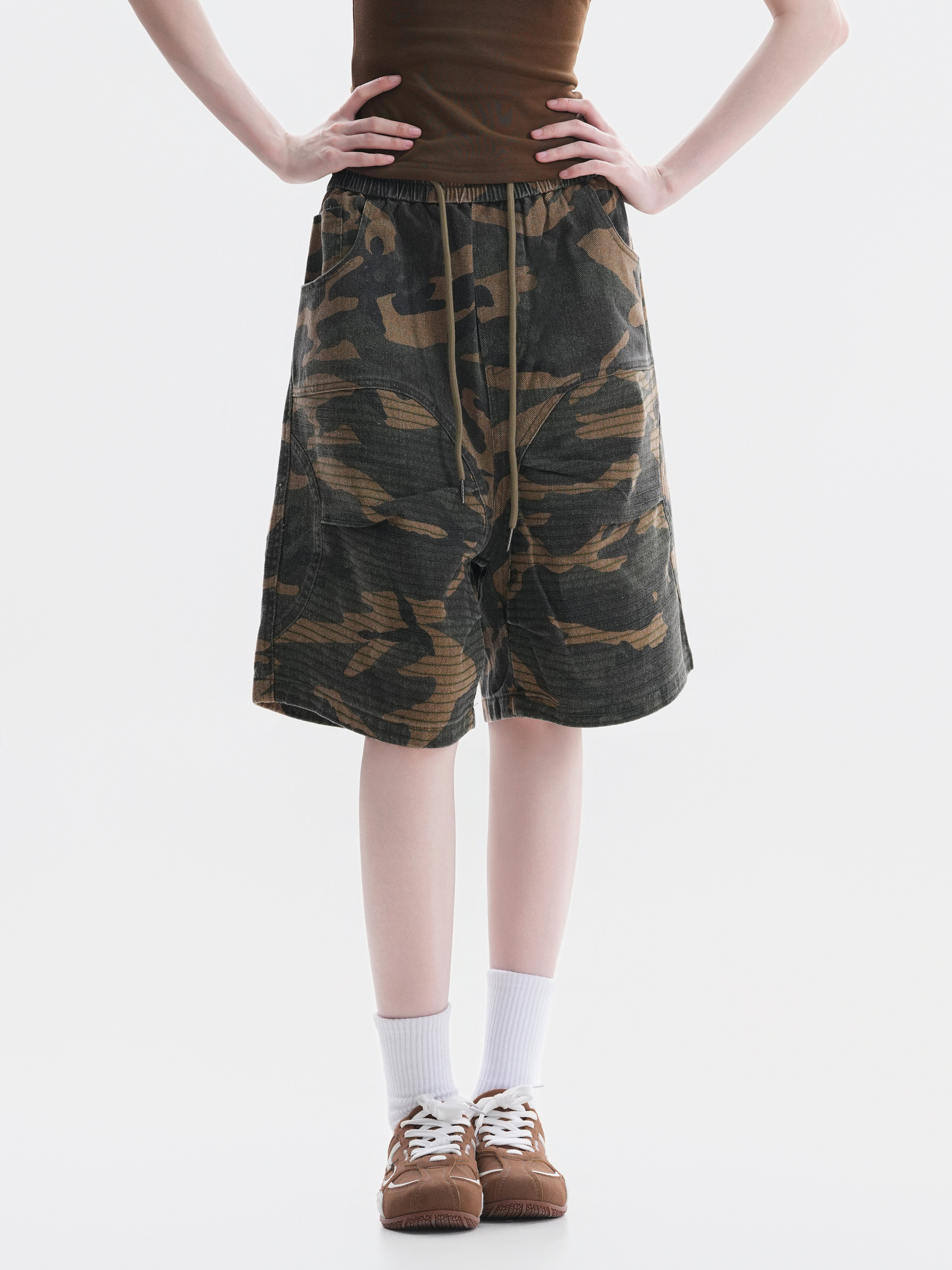 FoxCreek - Women's Washed Camo Cargo Shorts – GONGGAR SPORTS