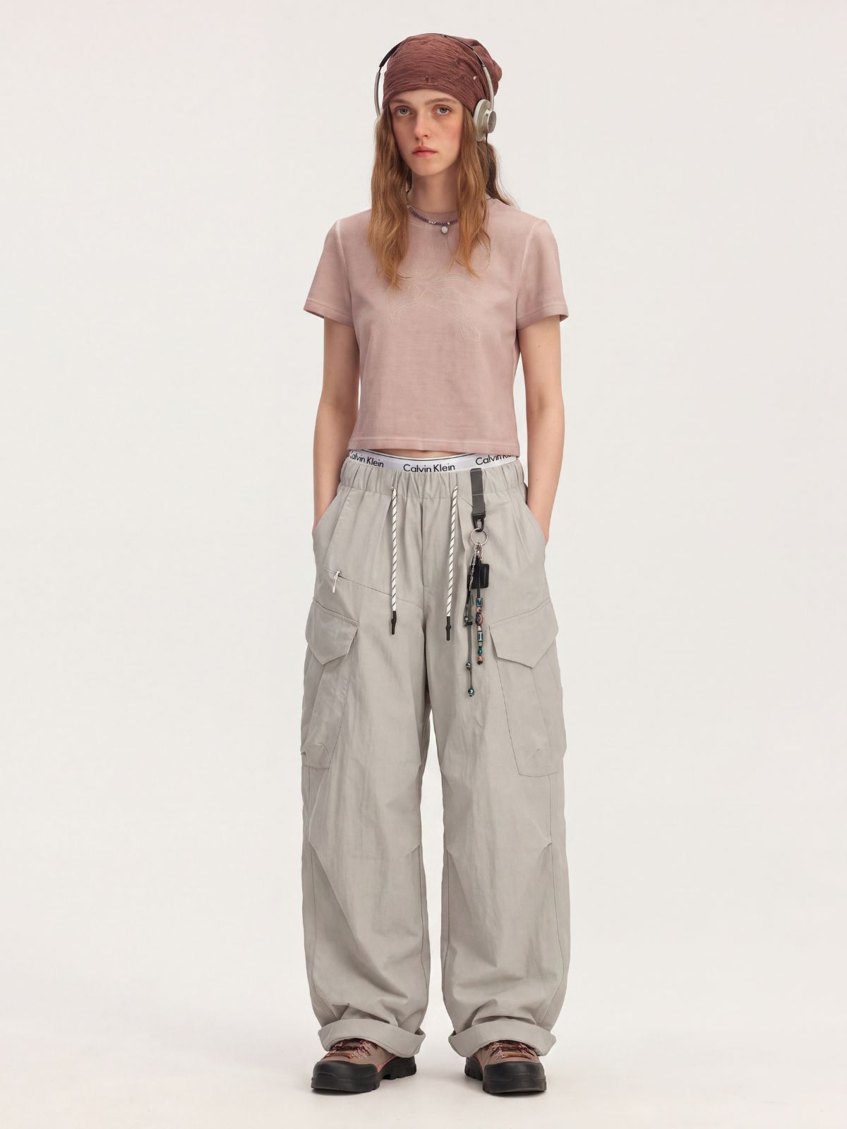 Cliffwalk - Women's Large Pockets Wide-Leg Straight Cargo Pants