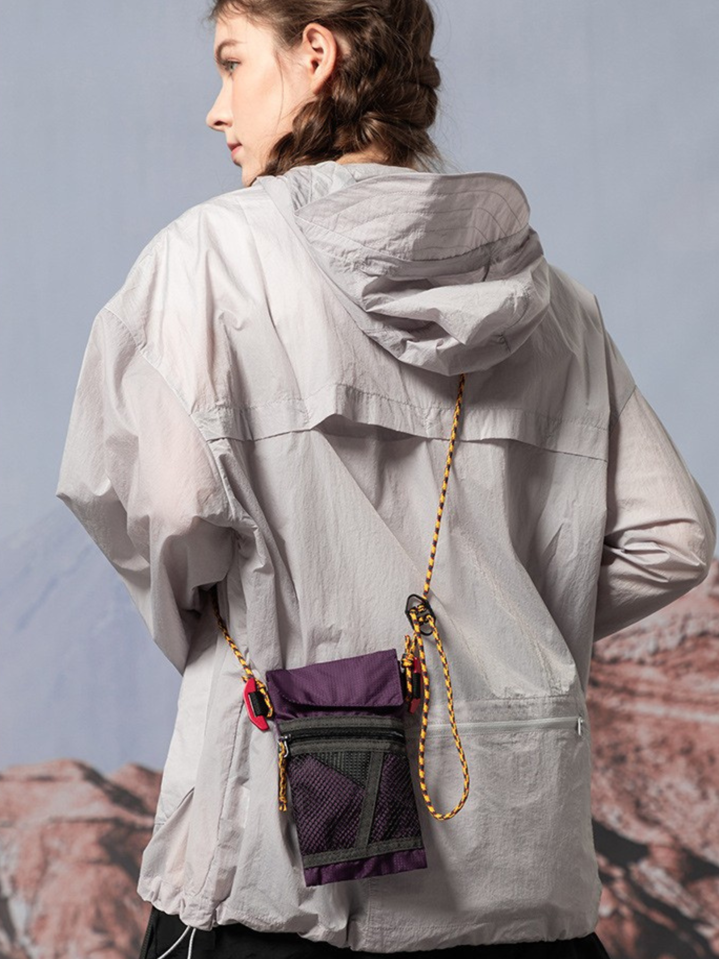 Snowthorn - Mini Waterproof Vertical Crossbody Phone Bag