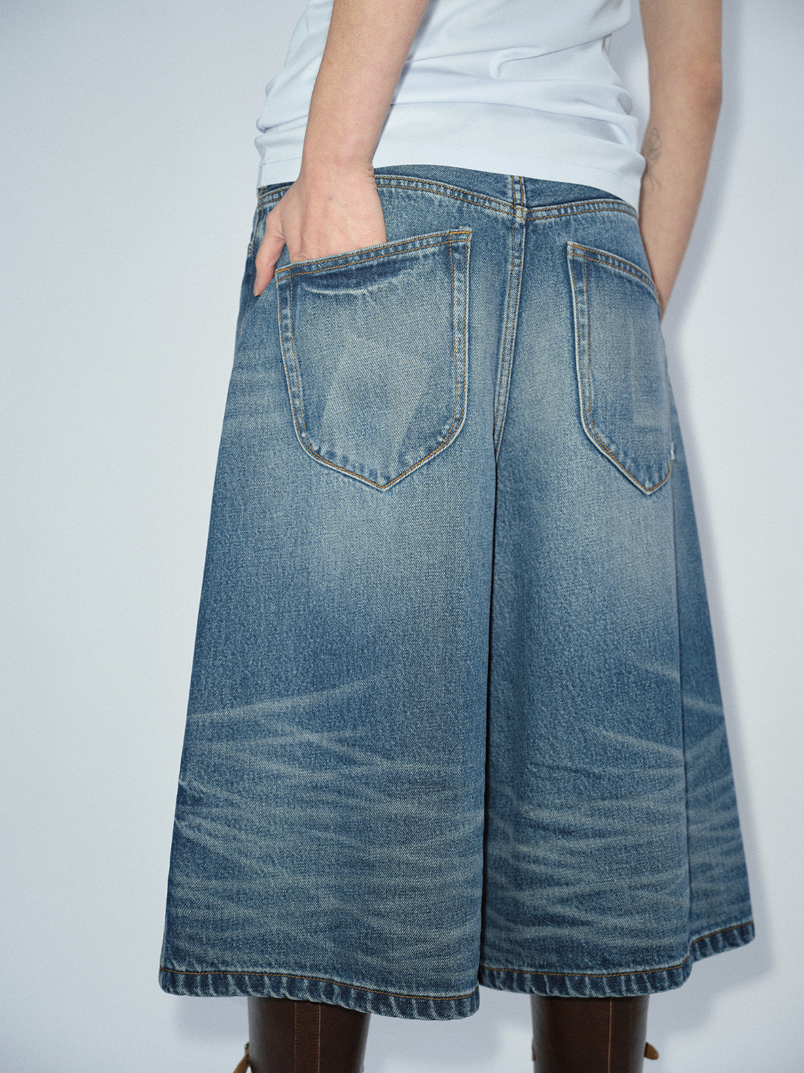 WolfMark - Women's Washed Loose Denim Cropped Pants
