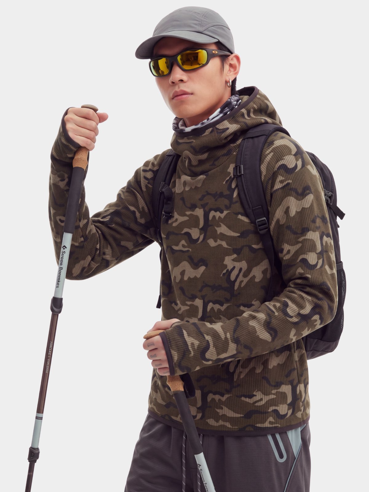 CamoMist - Windproof Warm Waffle Hooded Sweatshirt