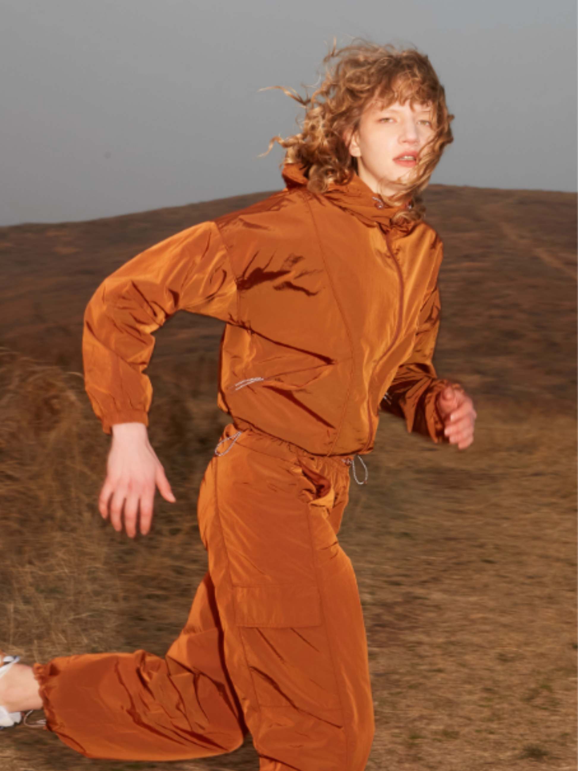 MesaPoint - Women's UV-Resistant Water-Repellent Windbreaker with Metallic Sheen GONGGAR SPORTS