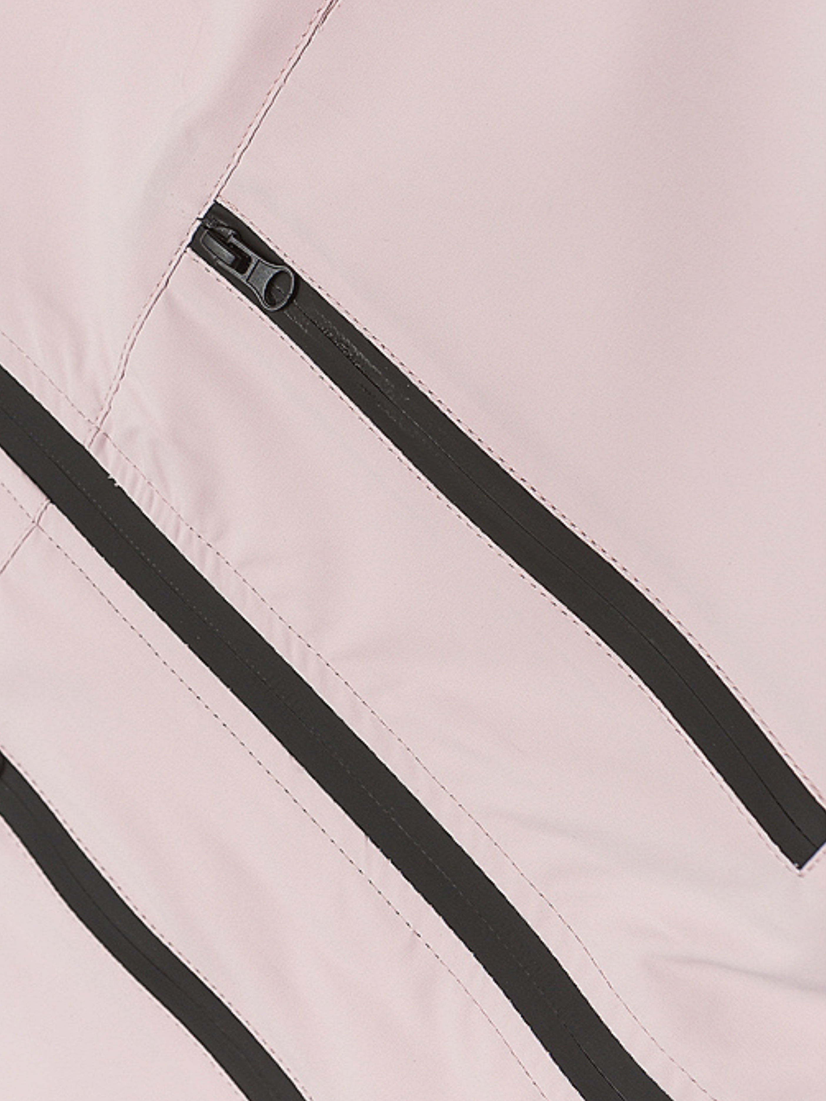 ShadowCrate - Women's Water-Repellent Softshell Jacket