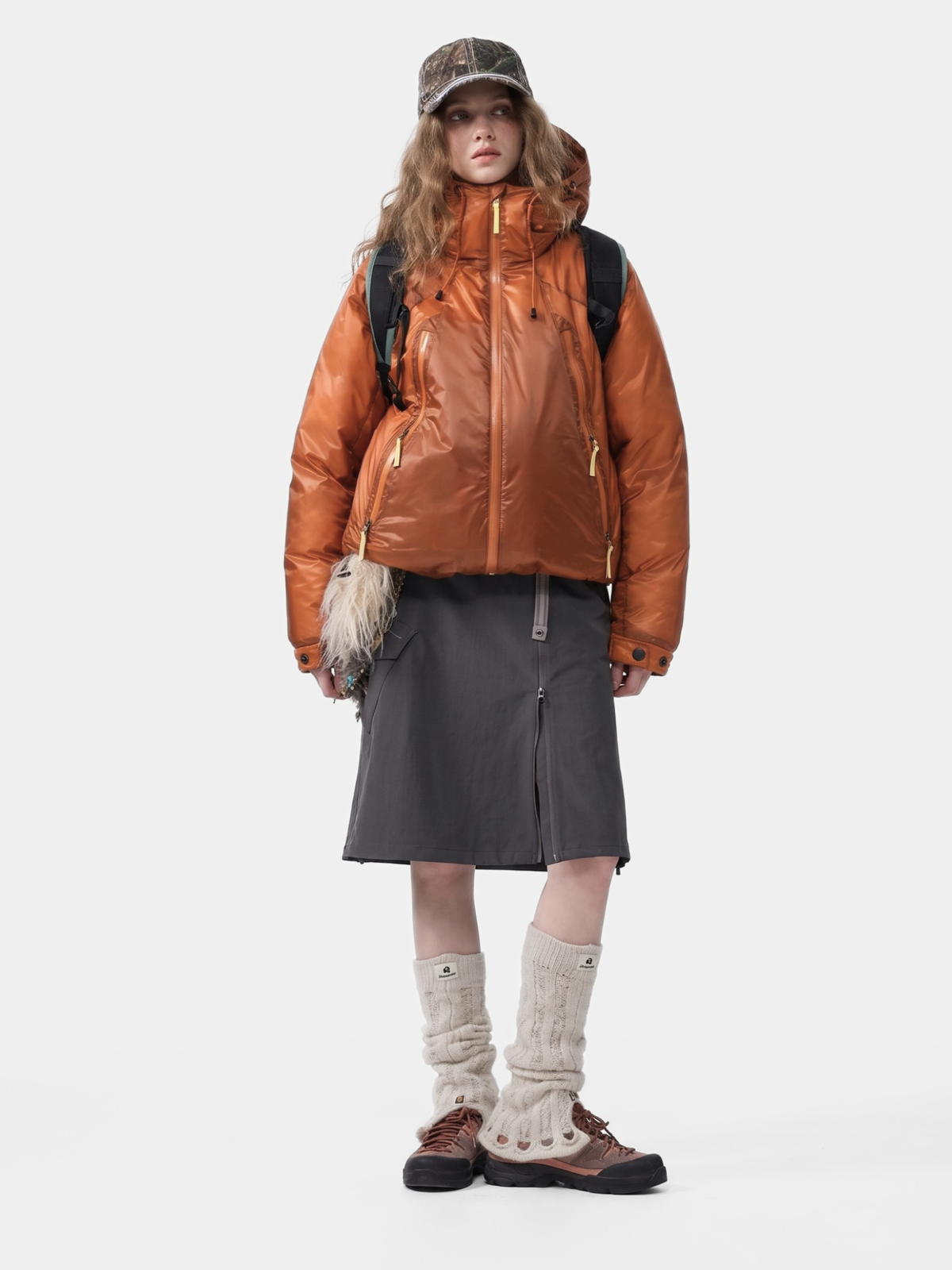 Dawntrail - 90% White Duck Down Hooded Insulated Jacket