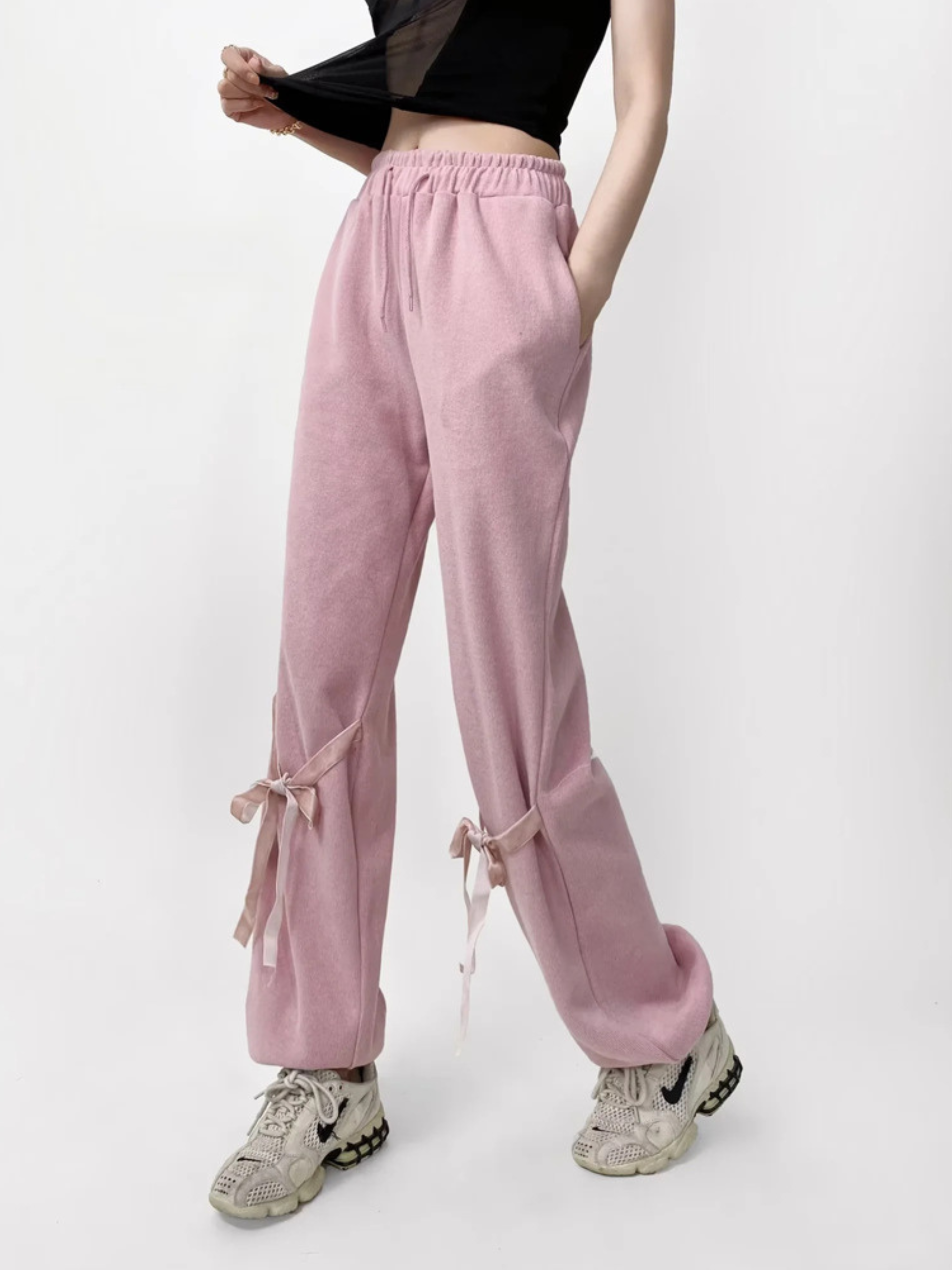 ThornScope - Women's Drawstring Elastic Waist Cuffed Pants