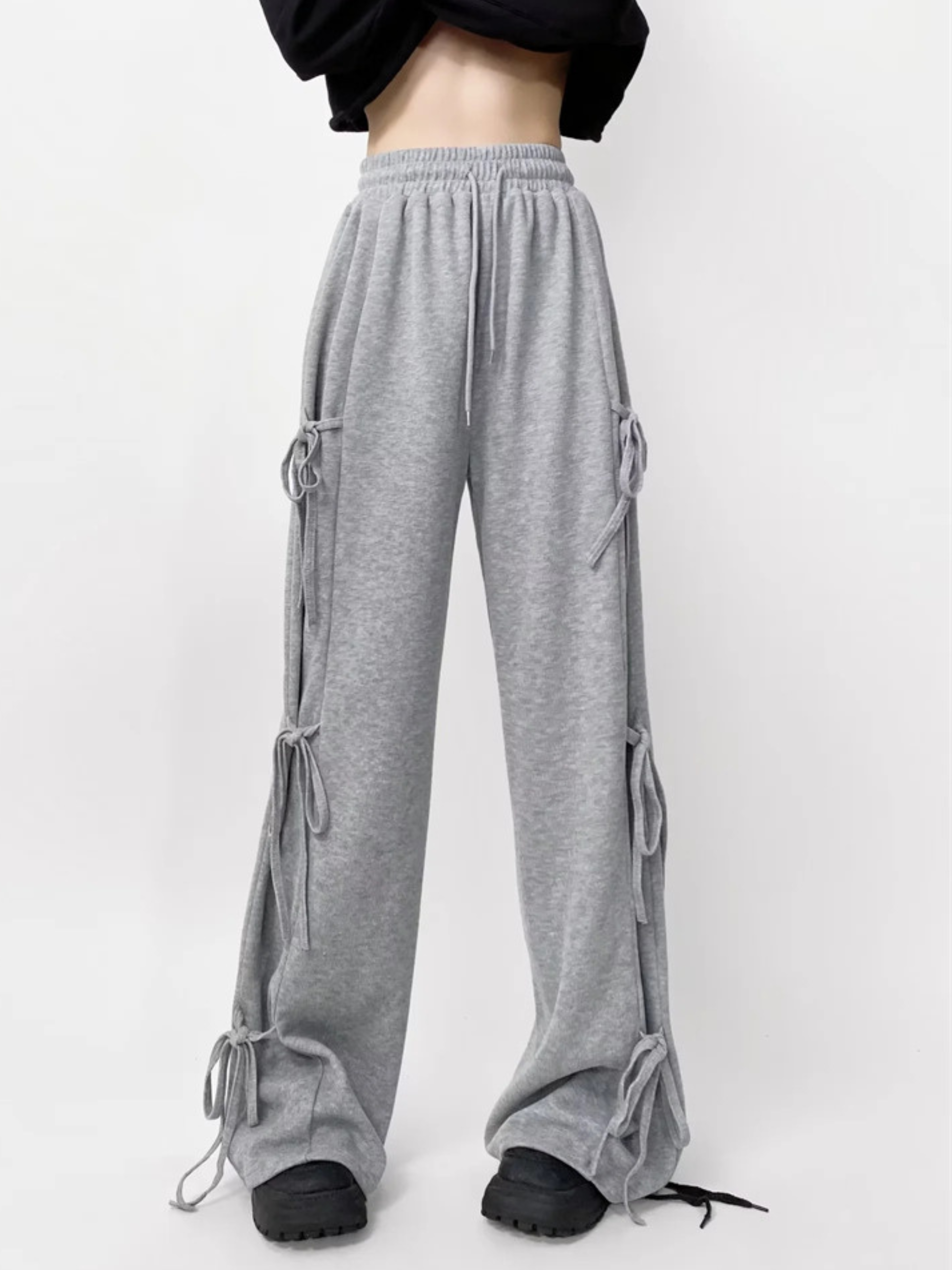 ThornPort - Women's Elastic Waist Butterfly Bow Loose Pants