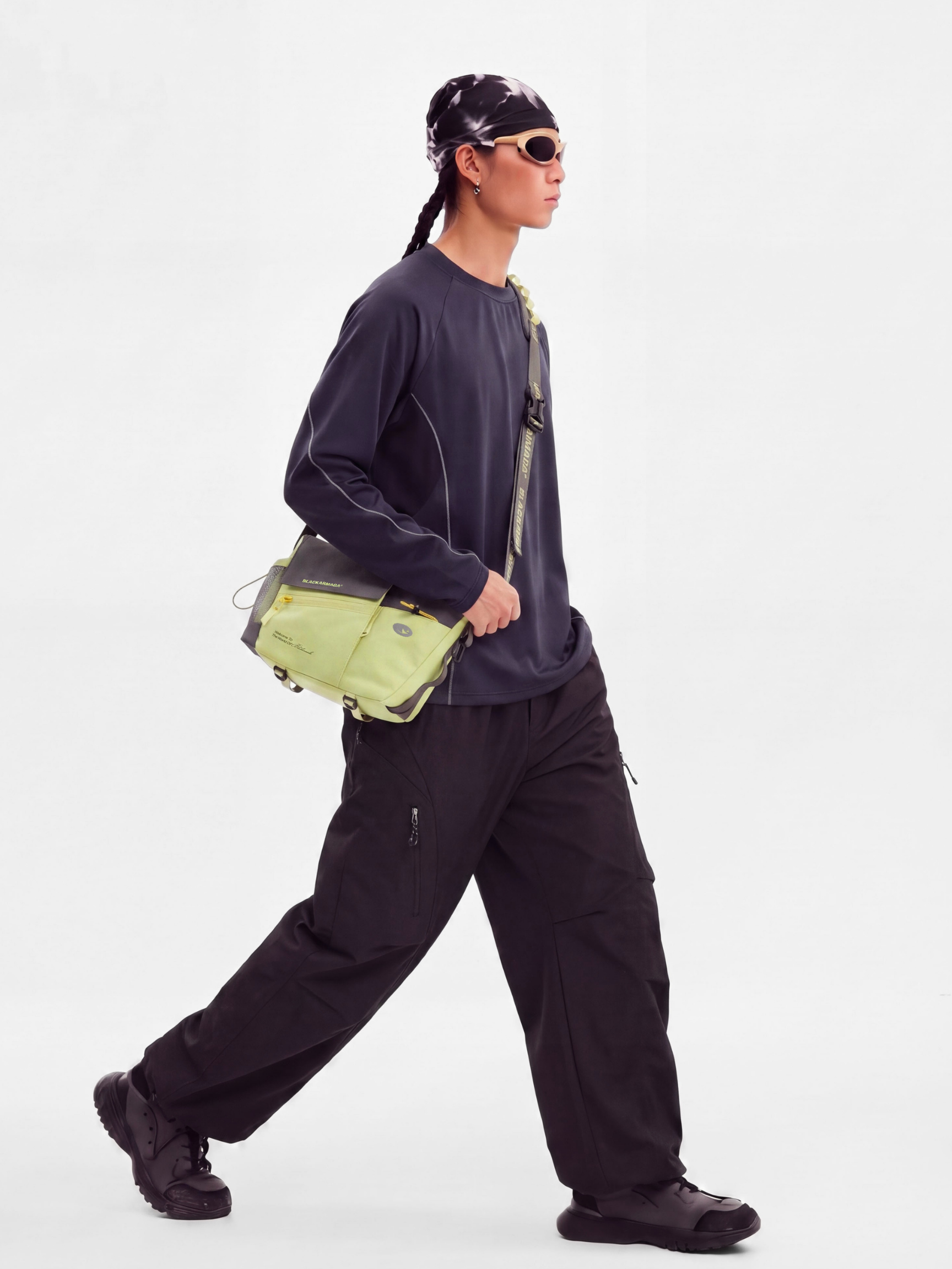 FogLine - 10L Water-Repellent Magnetic-Closure Crossbody Bag