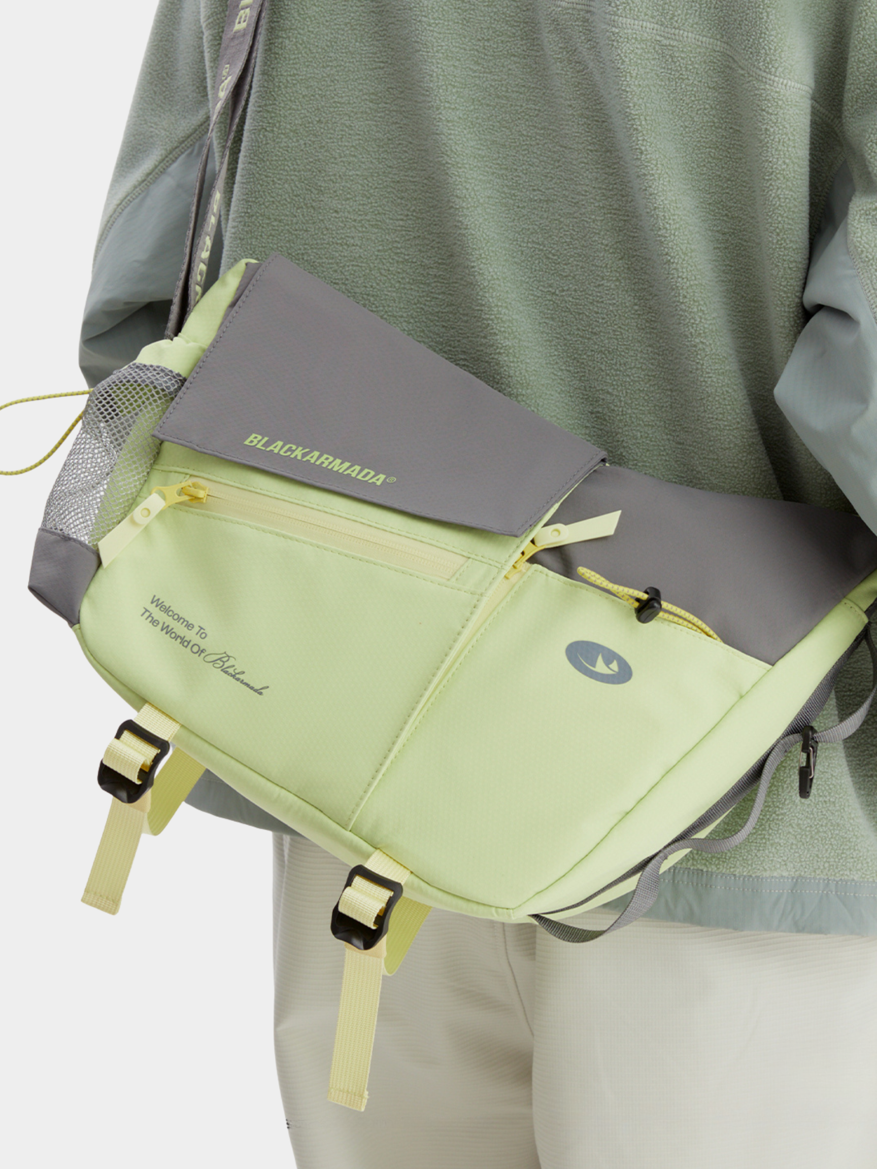 FogLine - 10L Water-Repellent Magnetic-Closure Crossbody Bag