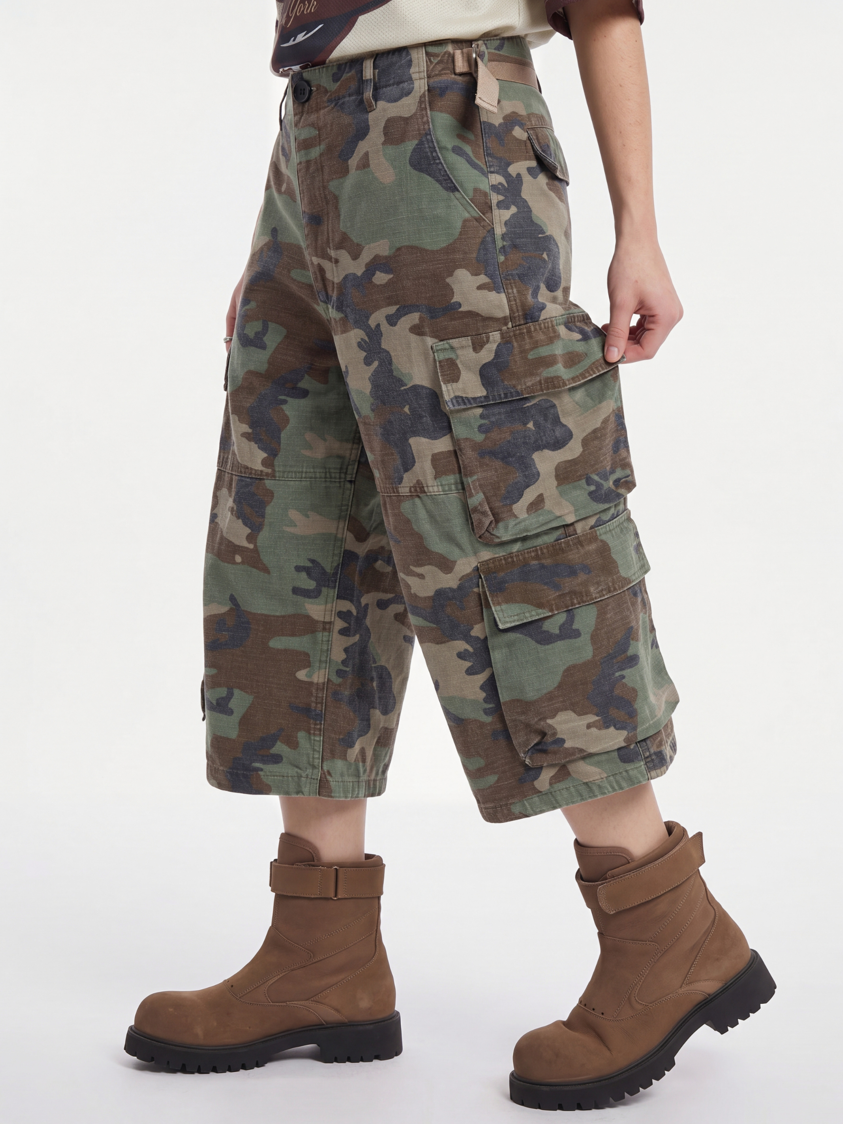 BlazeCoat - Men's Draped Straight-Leg Sweatpants